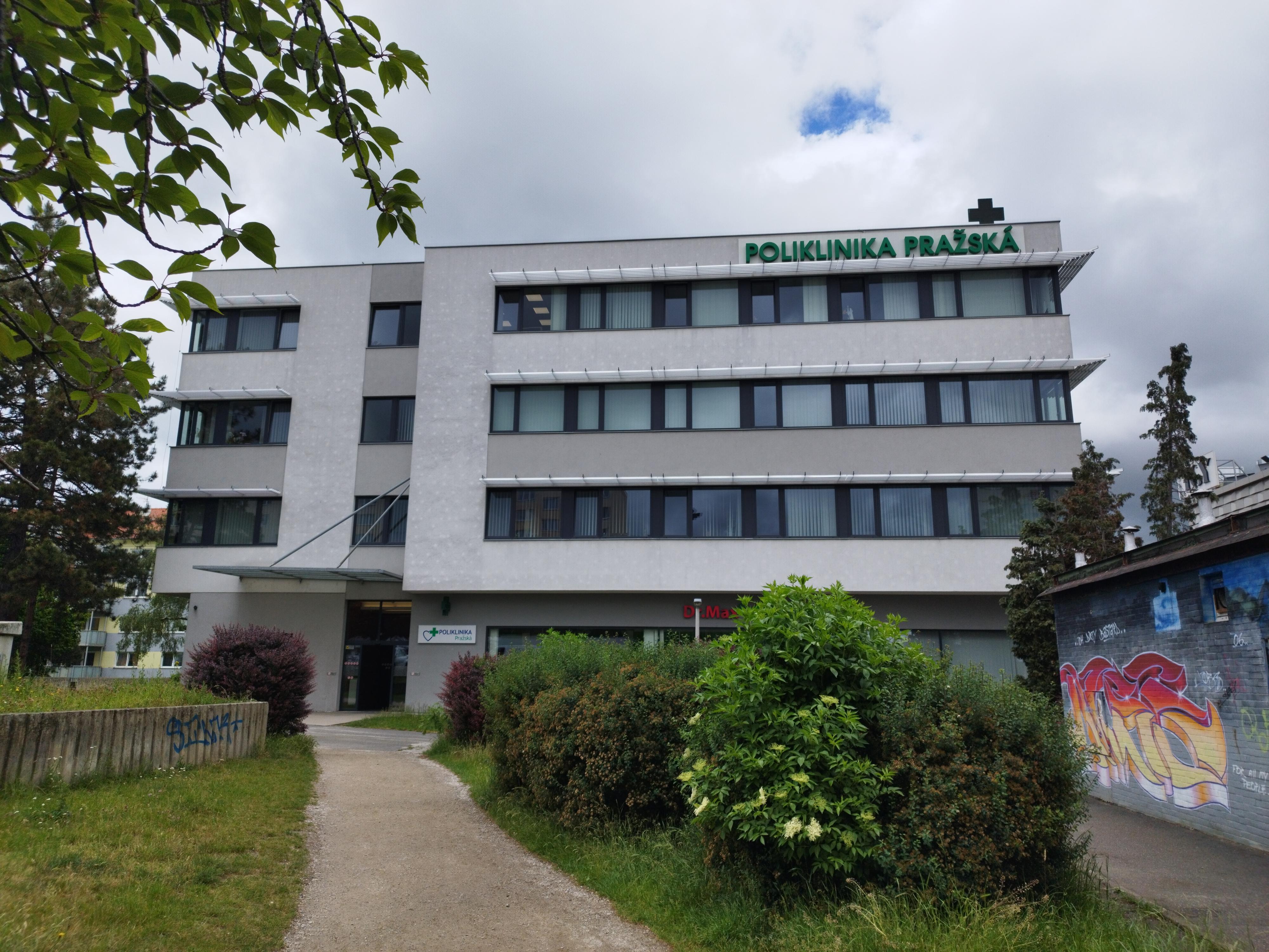 Zdravotnická společnost na Pražské třídě, spol. s r.o. foto 2