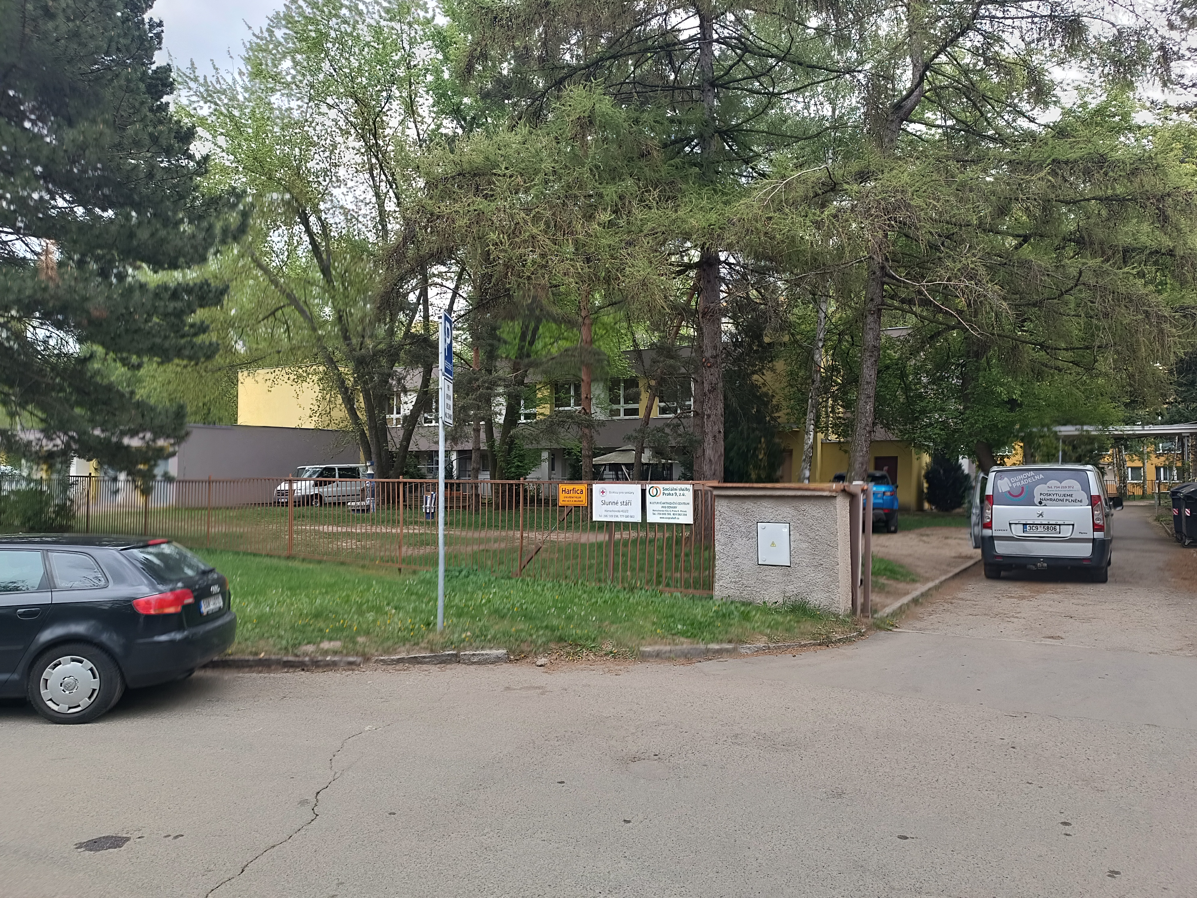 Oblastní spolek Českého červeného kříže Praha 9 - Domov pro seniory - Slunné stáří