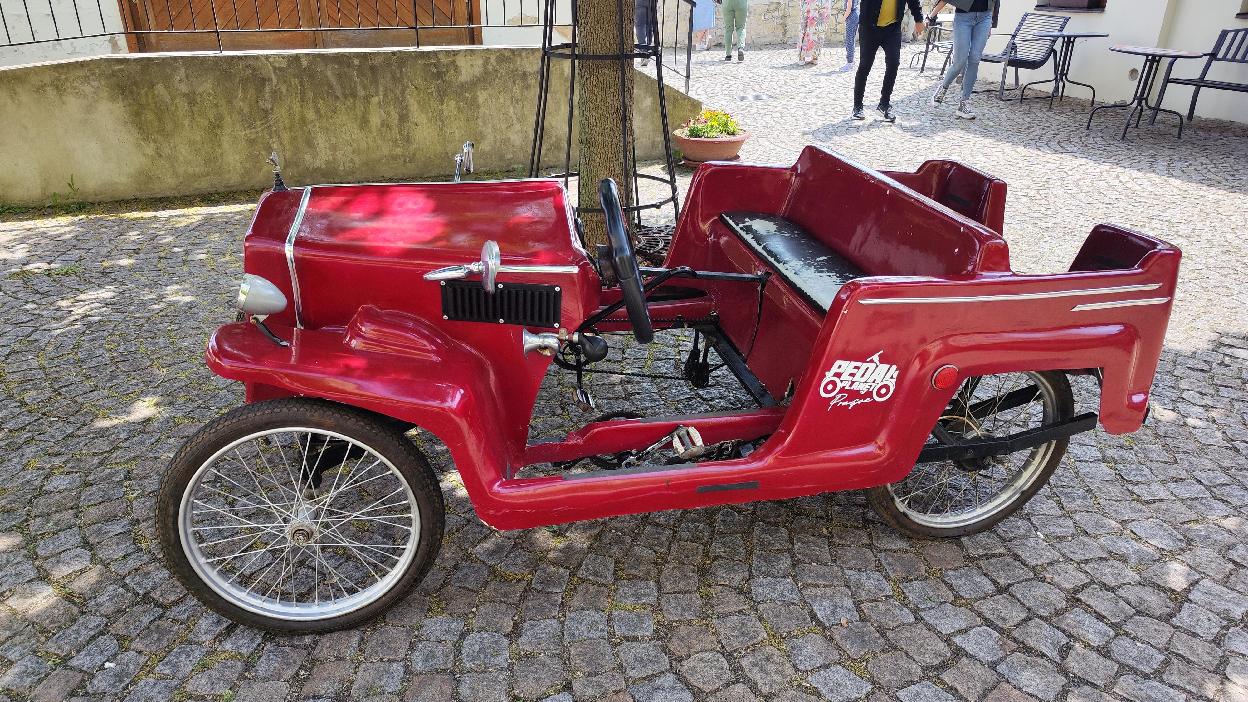 Muzeum šlapacích autíček PEDAL PLANET Praha foto 6