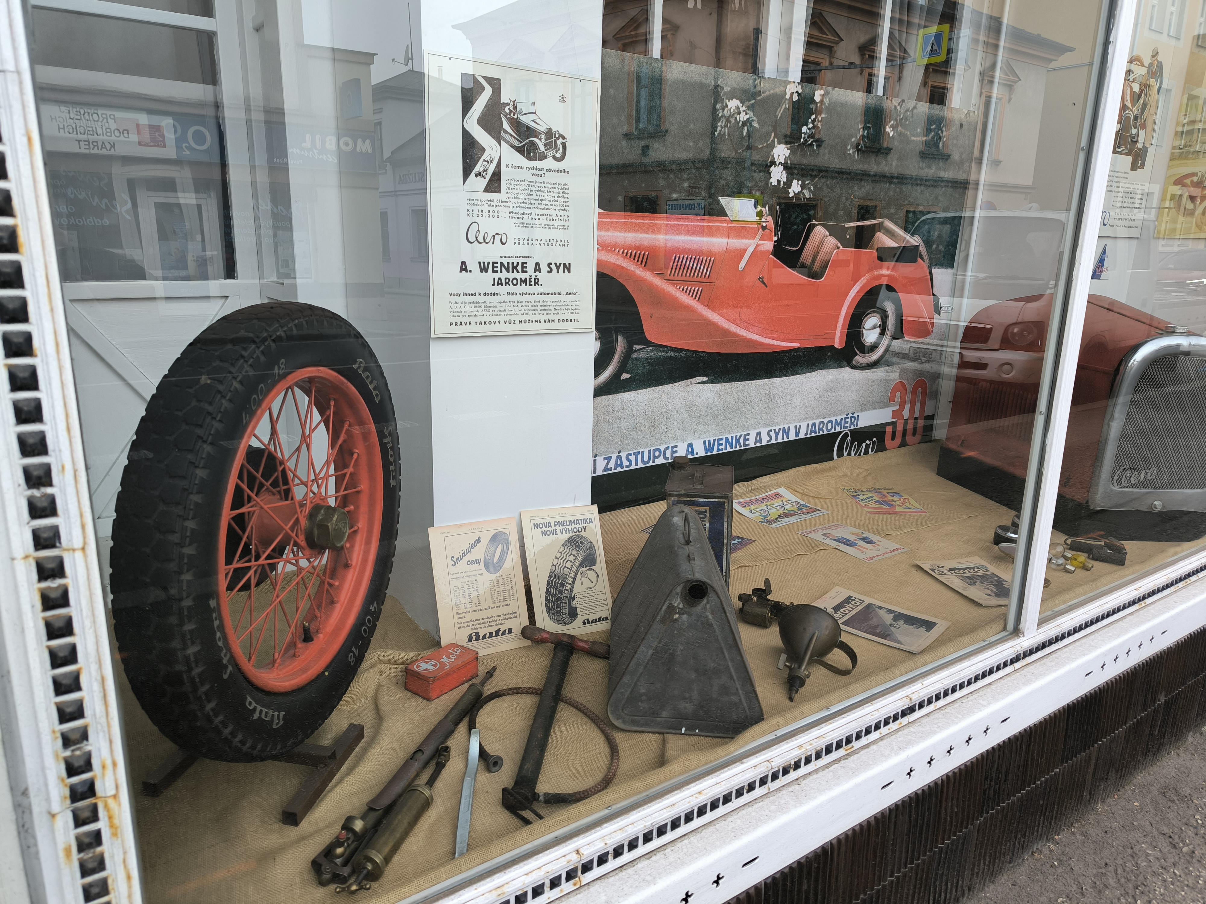 Knihovna Městského muzea v Jaroměři foto 3