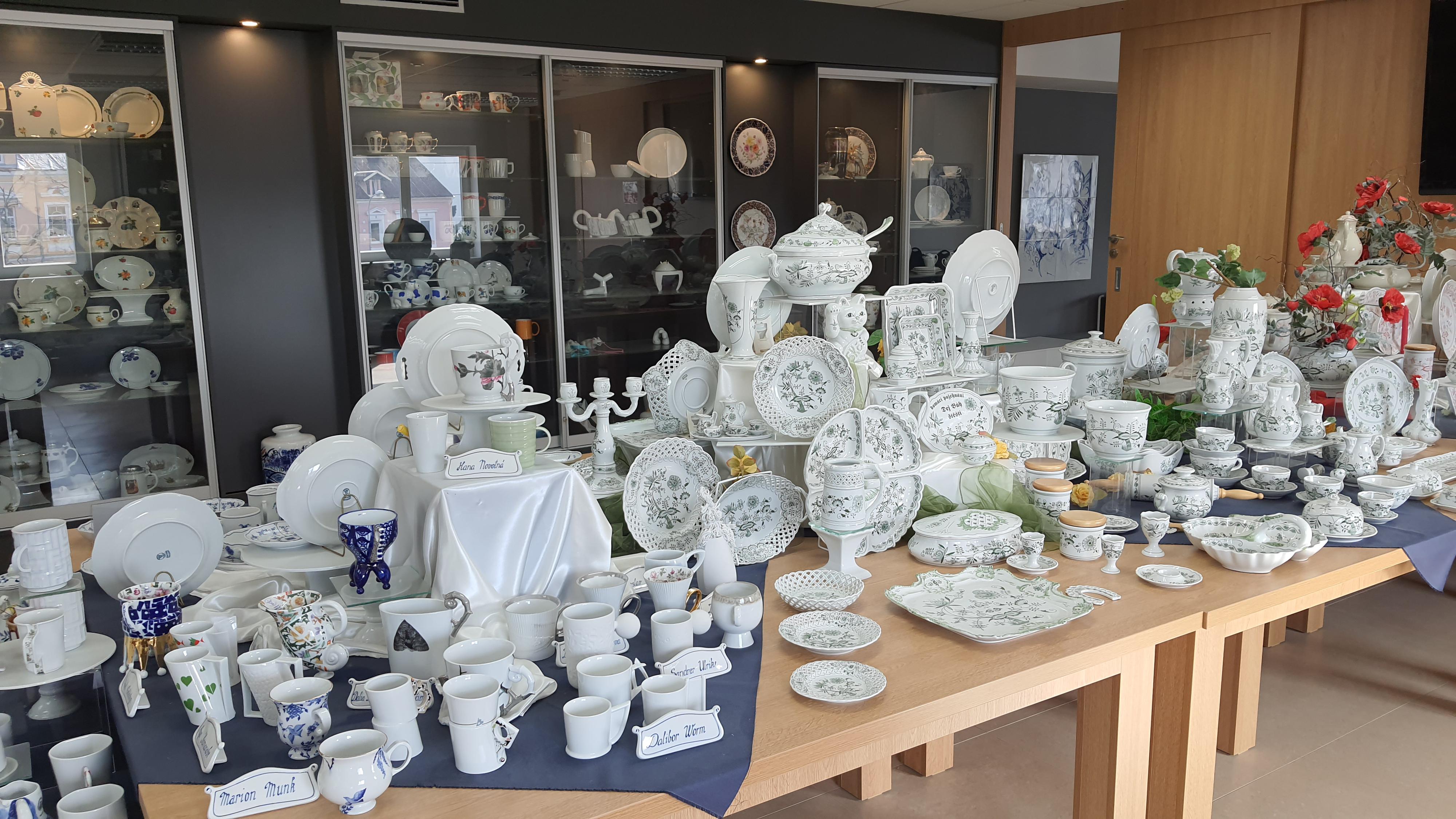 Dům porcelánu s modrou krví foto 4