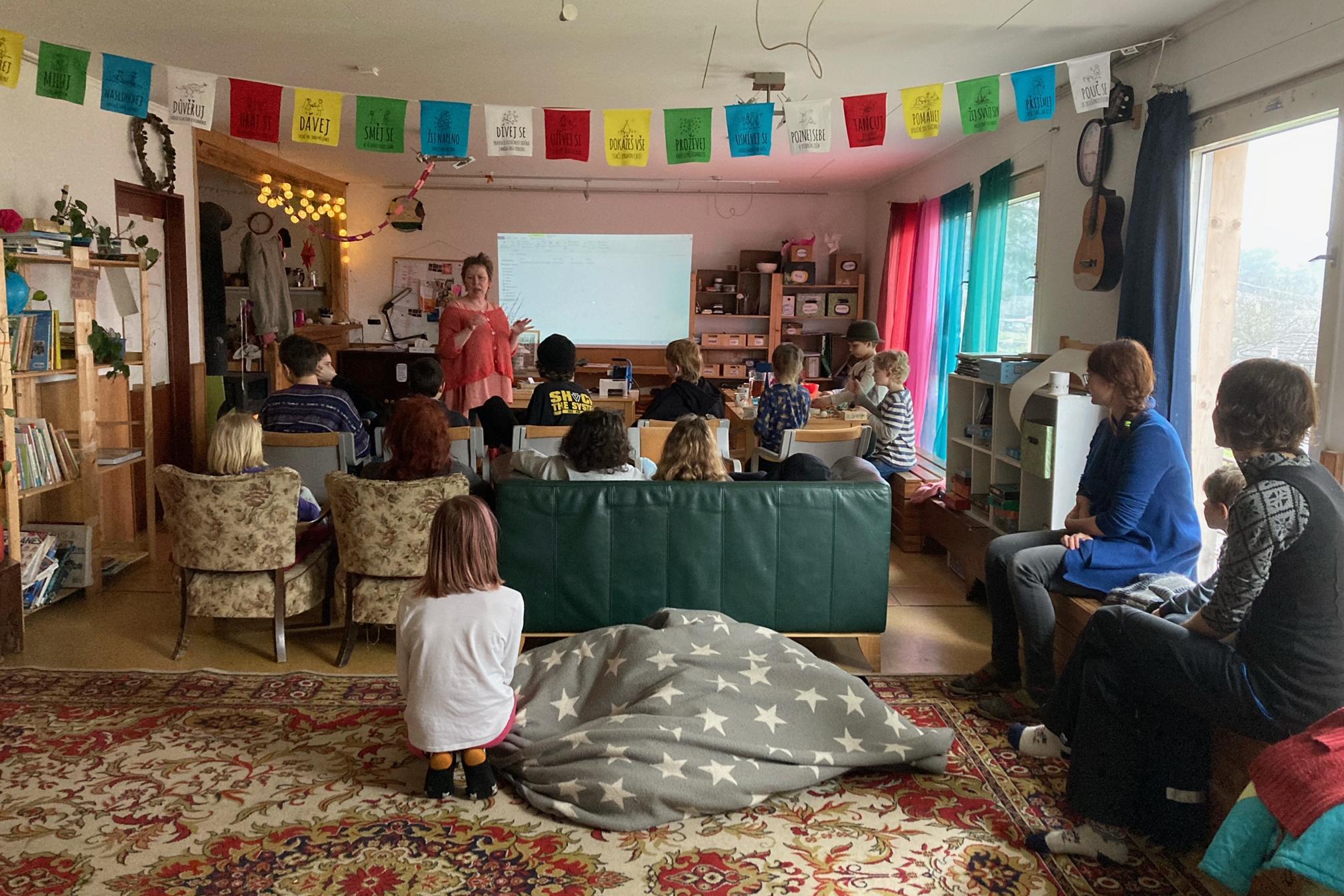 Komunitní centrum Na Slunci a Dobrodružina