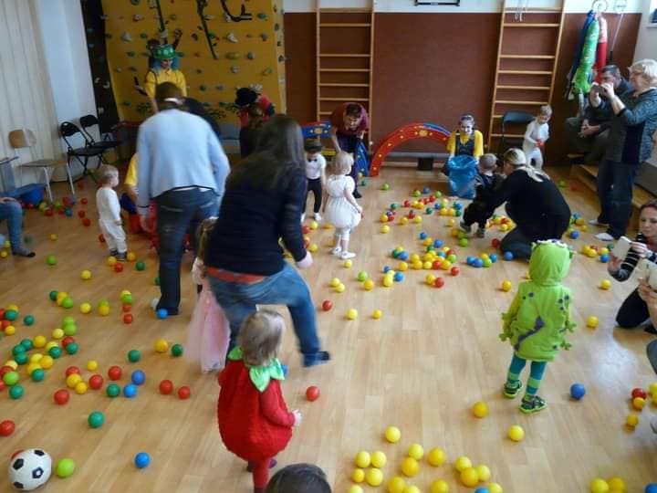 Klub SUN Náchod z.s. - mateřské centrum Hopsáček foto 6