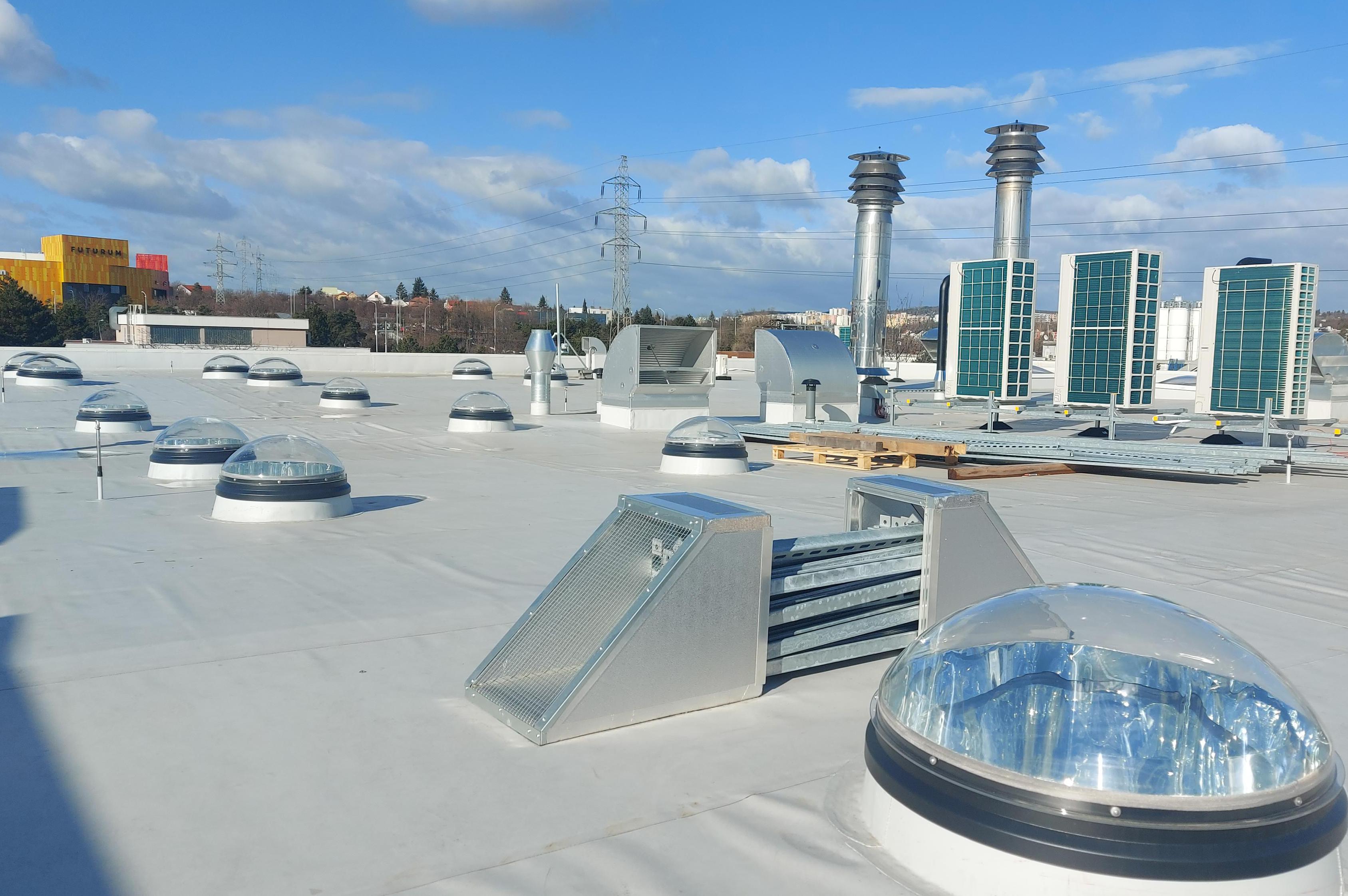 Montáž a přímá výroba světlovodů | Poptejte u nás