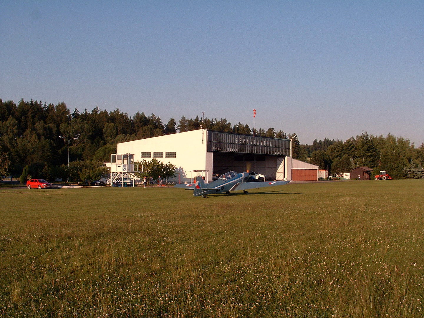 Aeroklub Zbraslavice foto 4