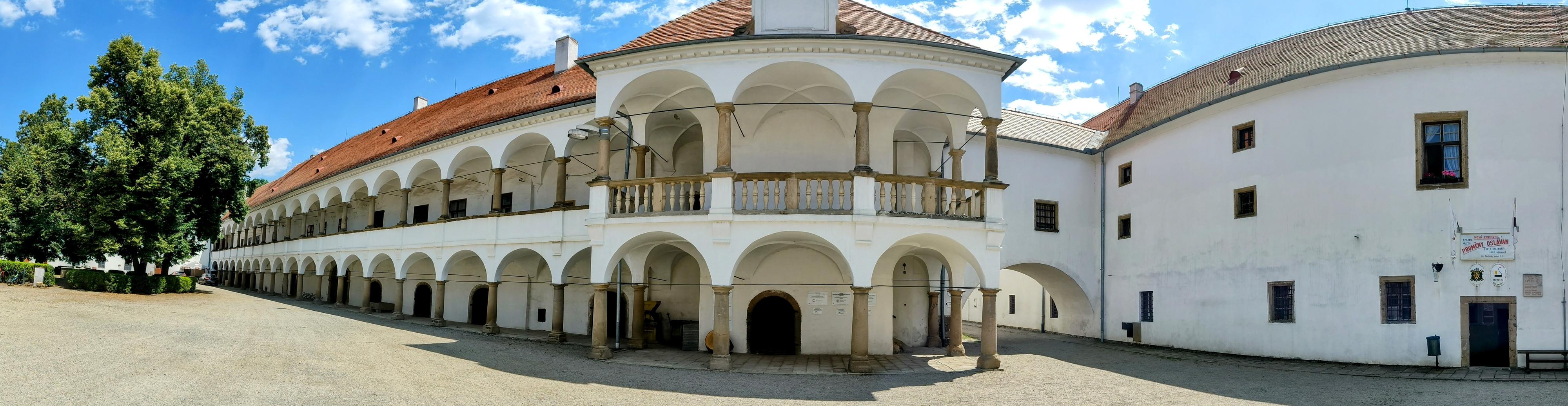 Zámek Oslavany foto 4