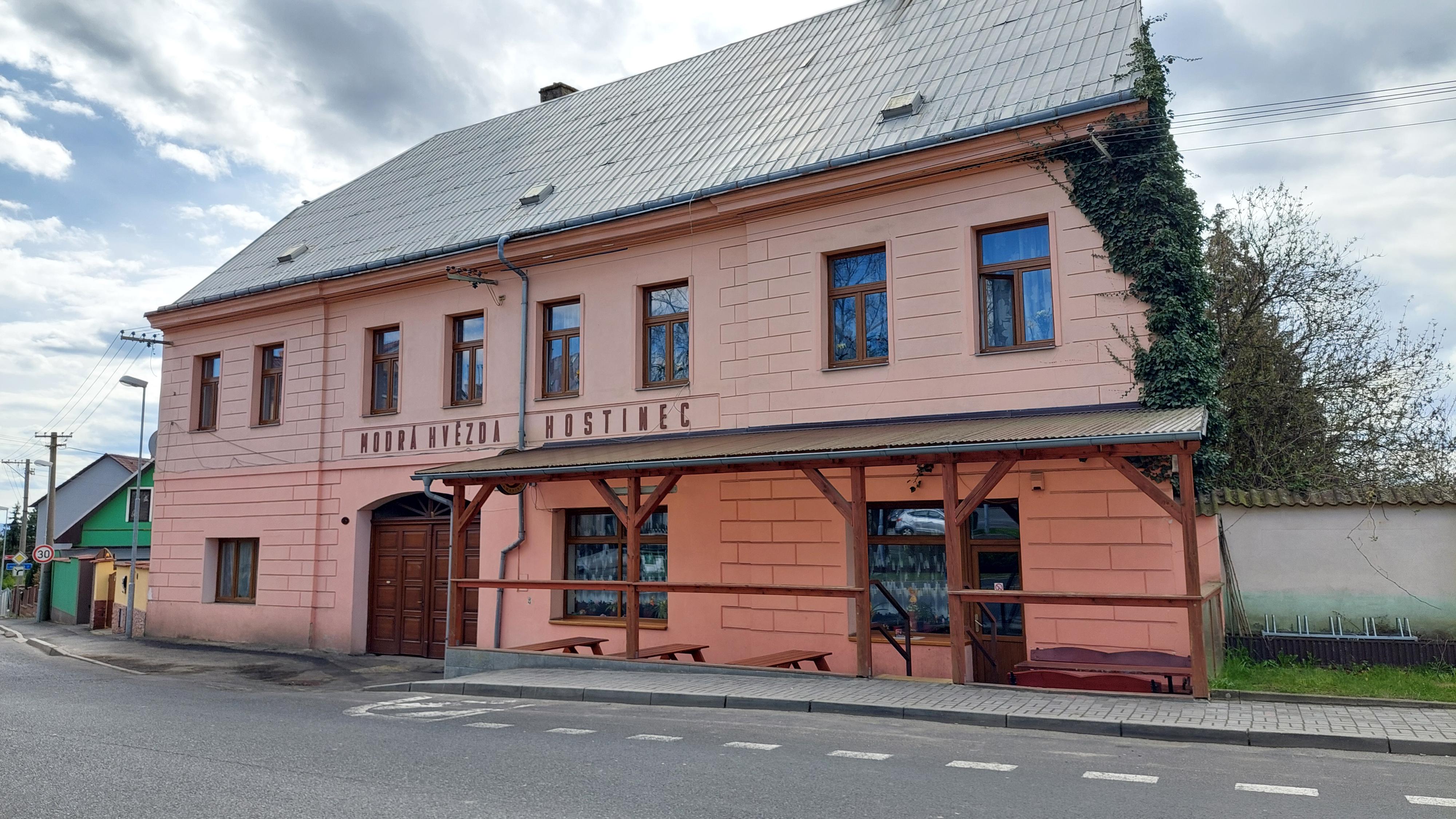Restaurace Modrá hvězda foto 2