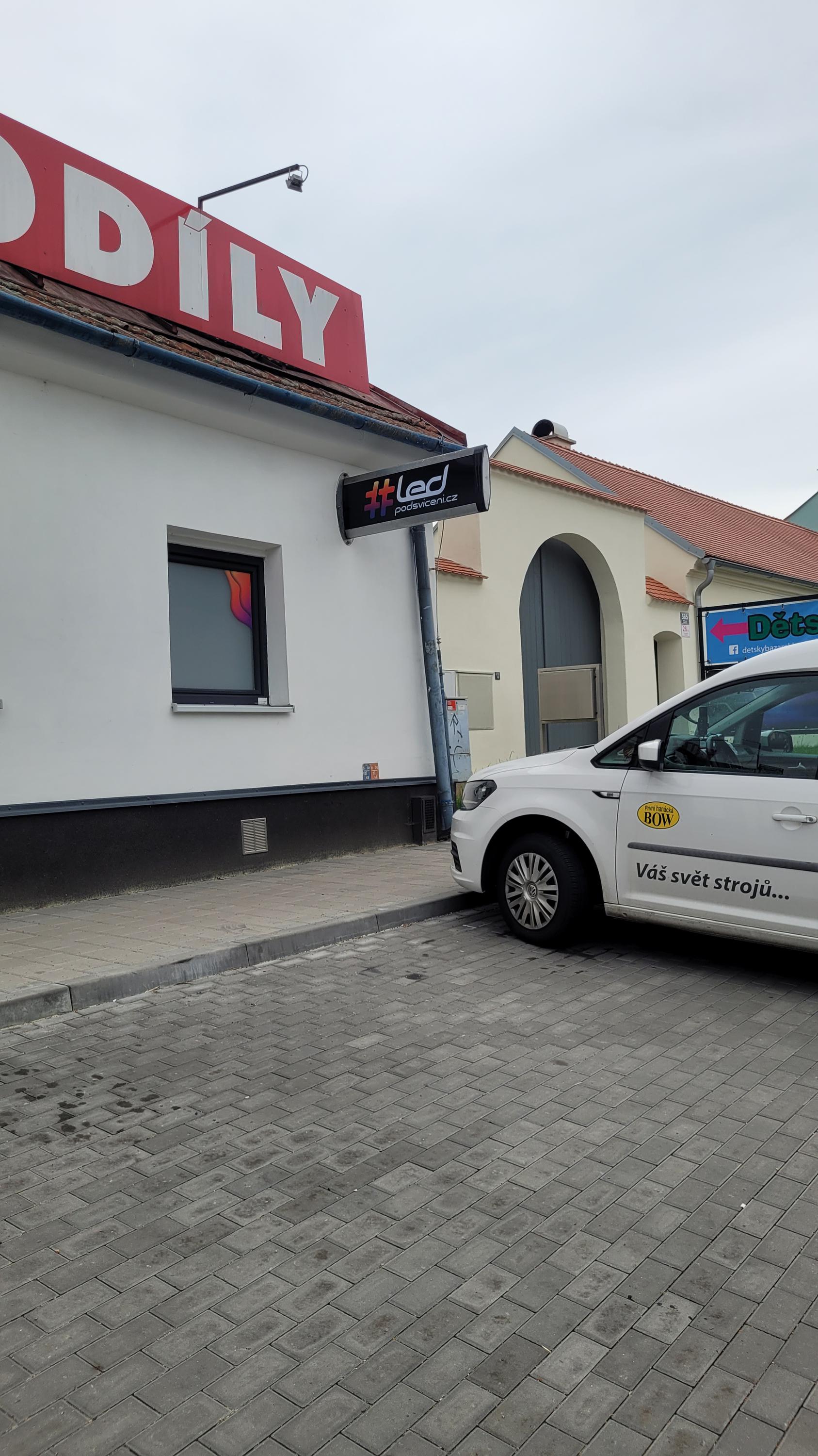 AUTOSERVIS - AUTODÍLY H&R foto 5