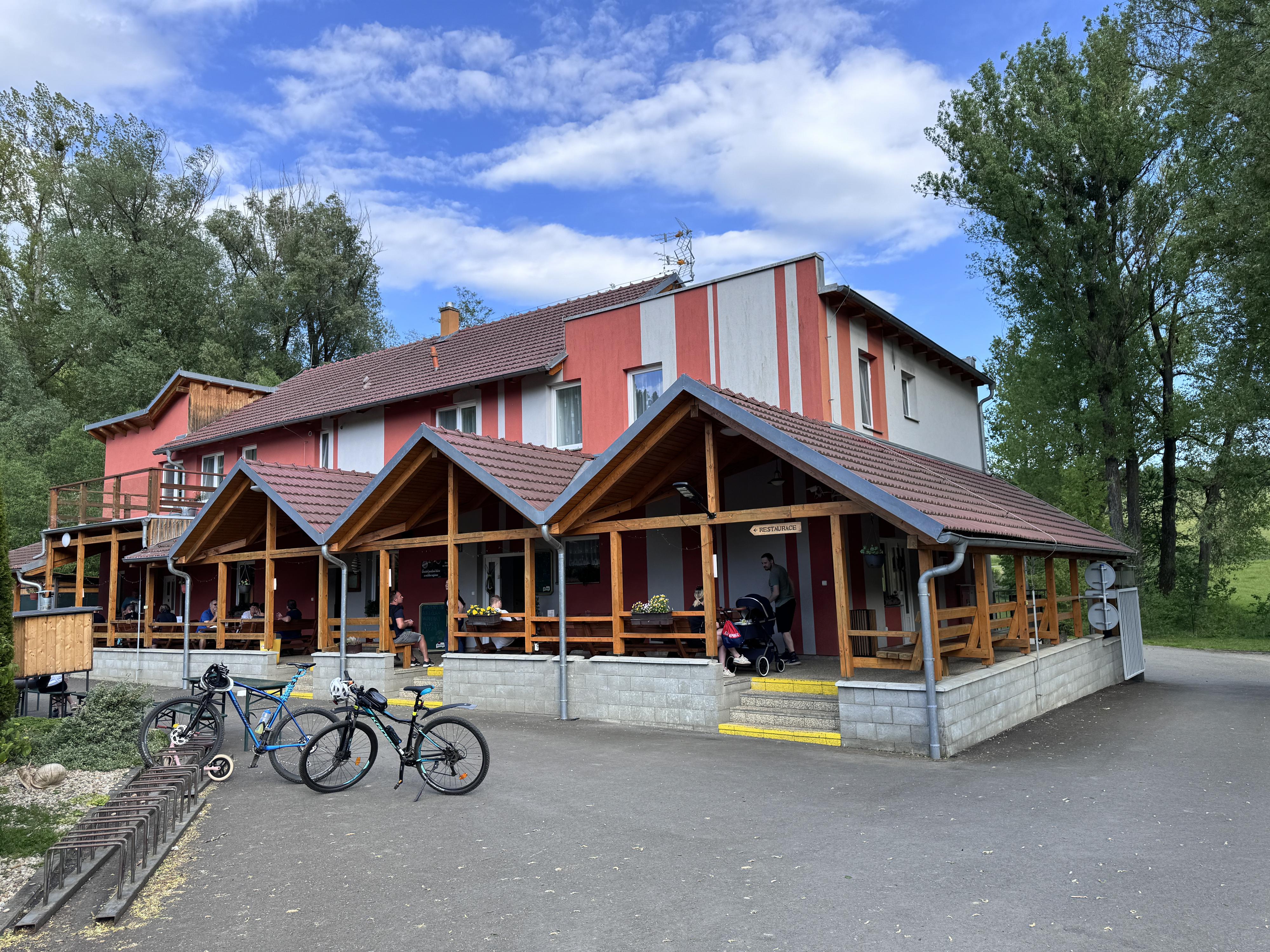 Restaurace Amfík Bukovina Popovice foto 5