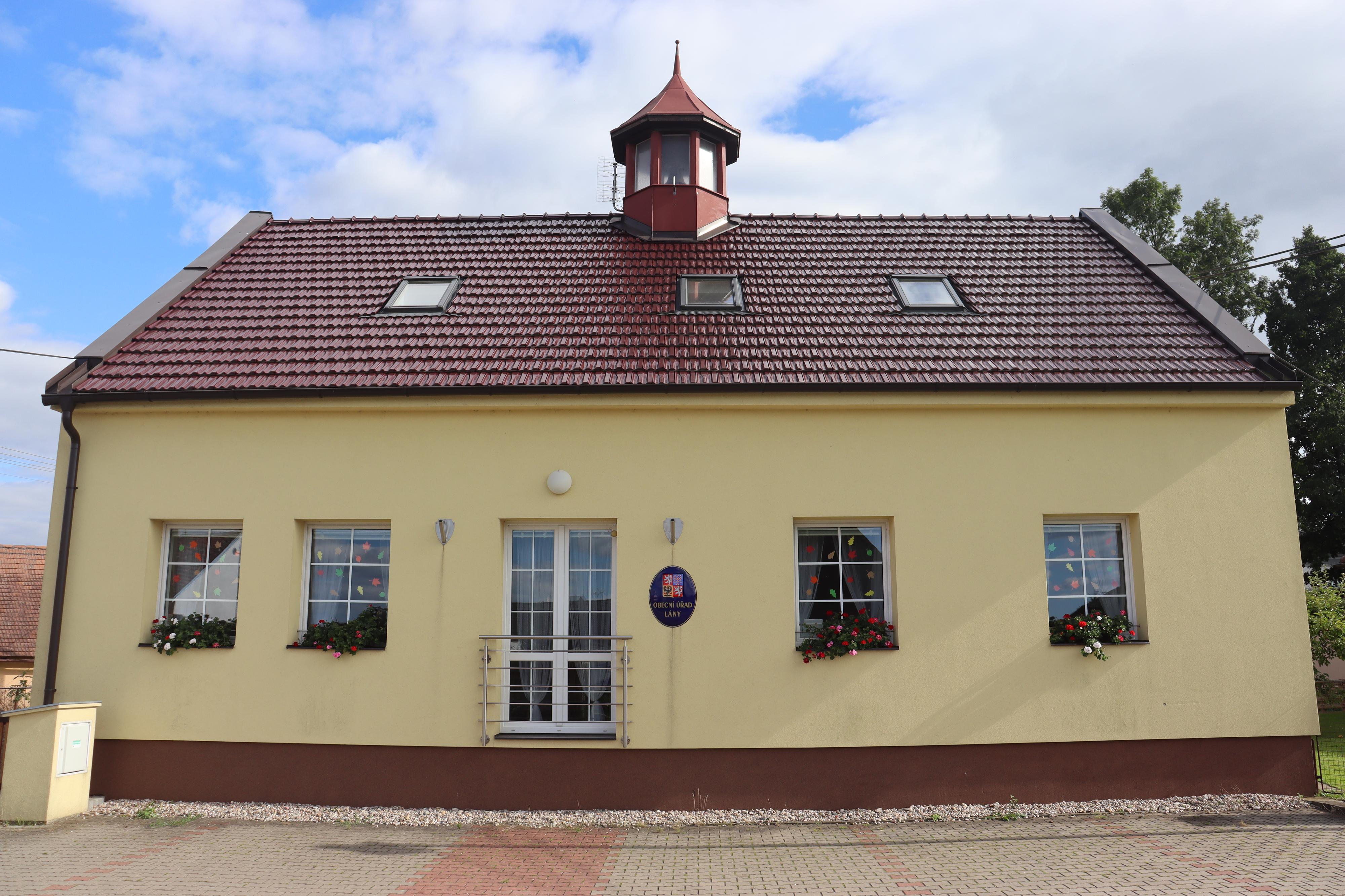 Lány - obecní úřad
