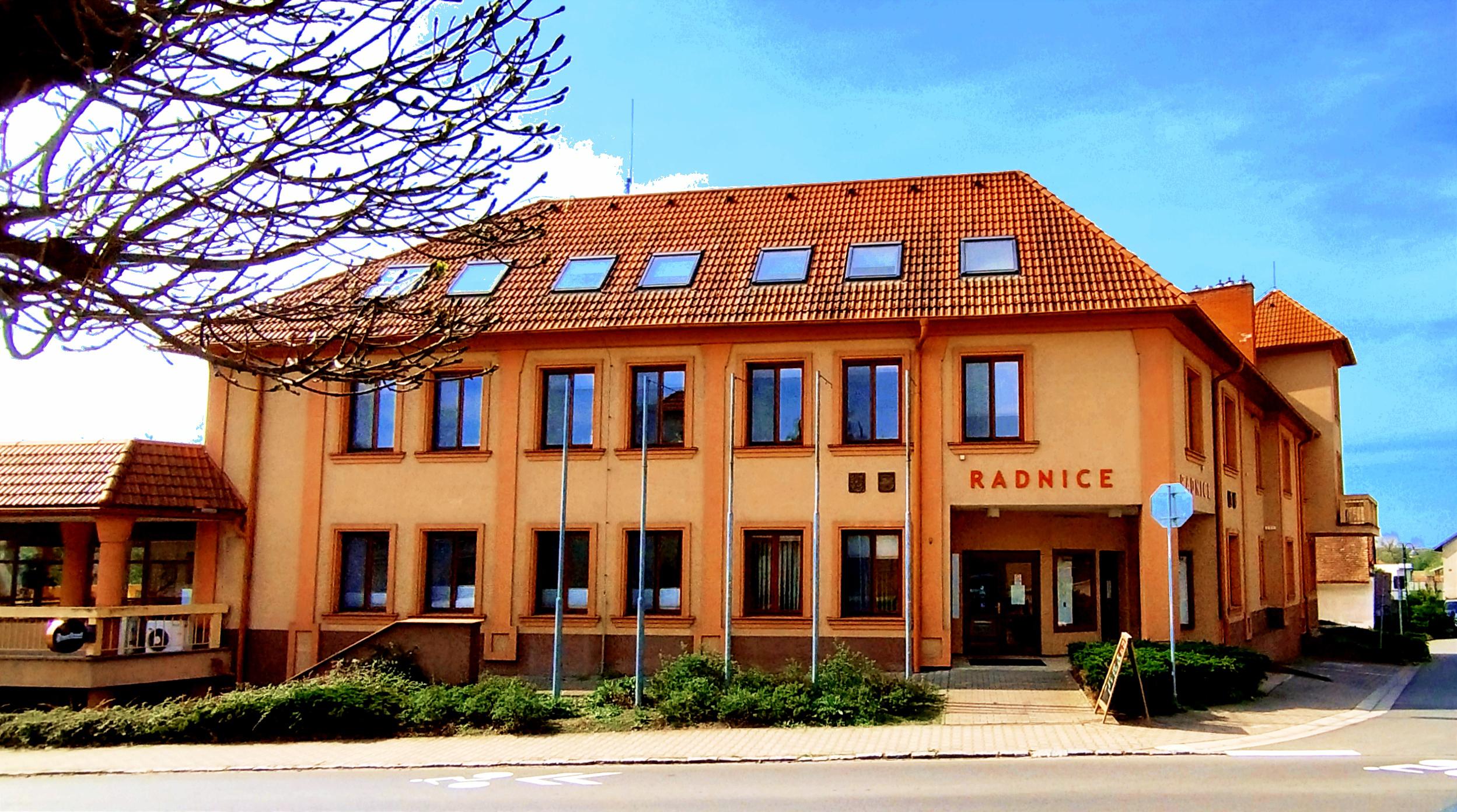 Sezemice - městský úřad foto 5