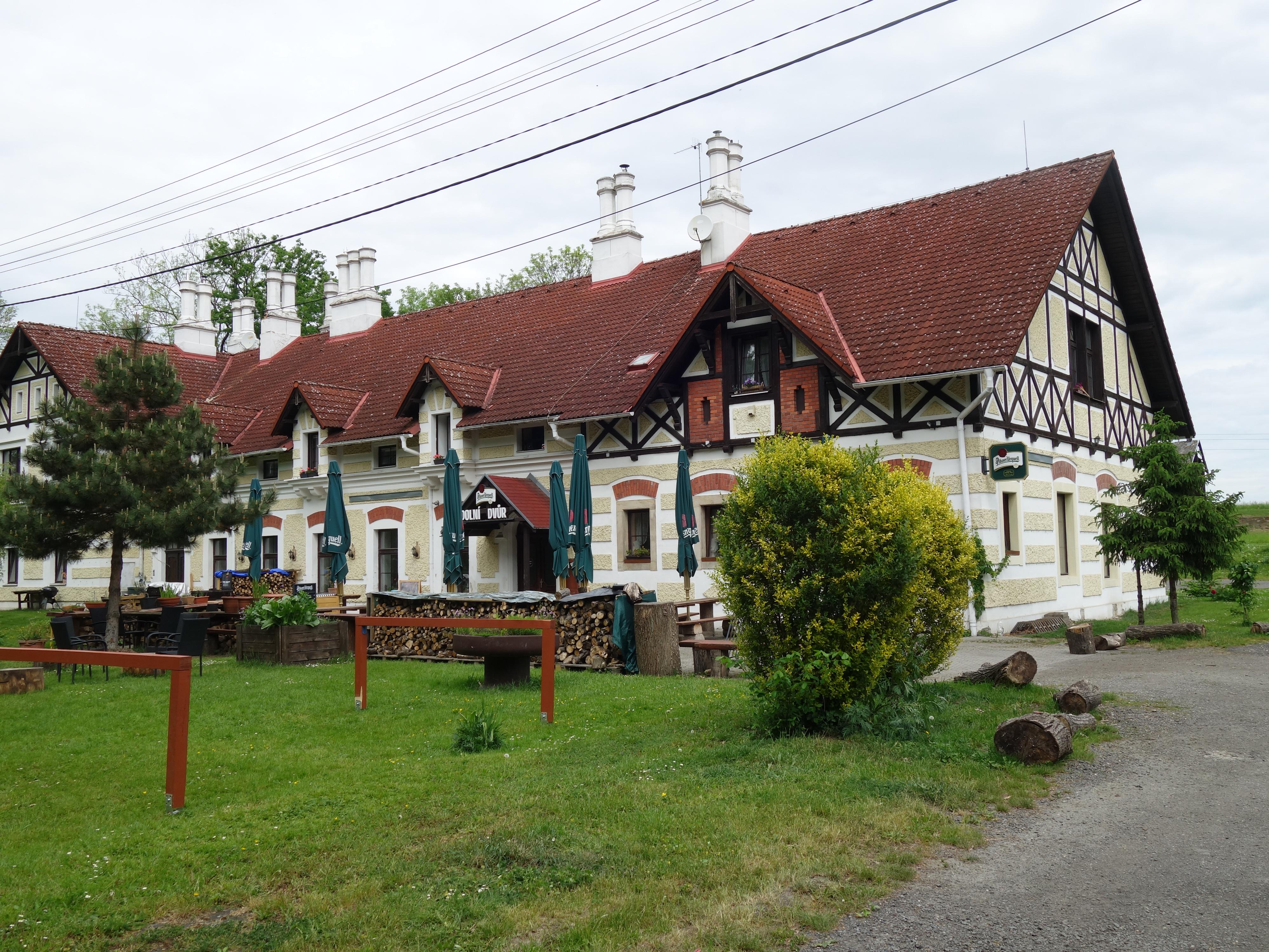 Restaurace Dolní Dvůr