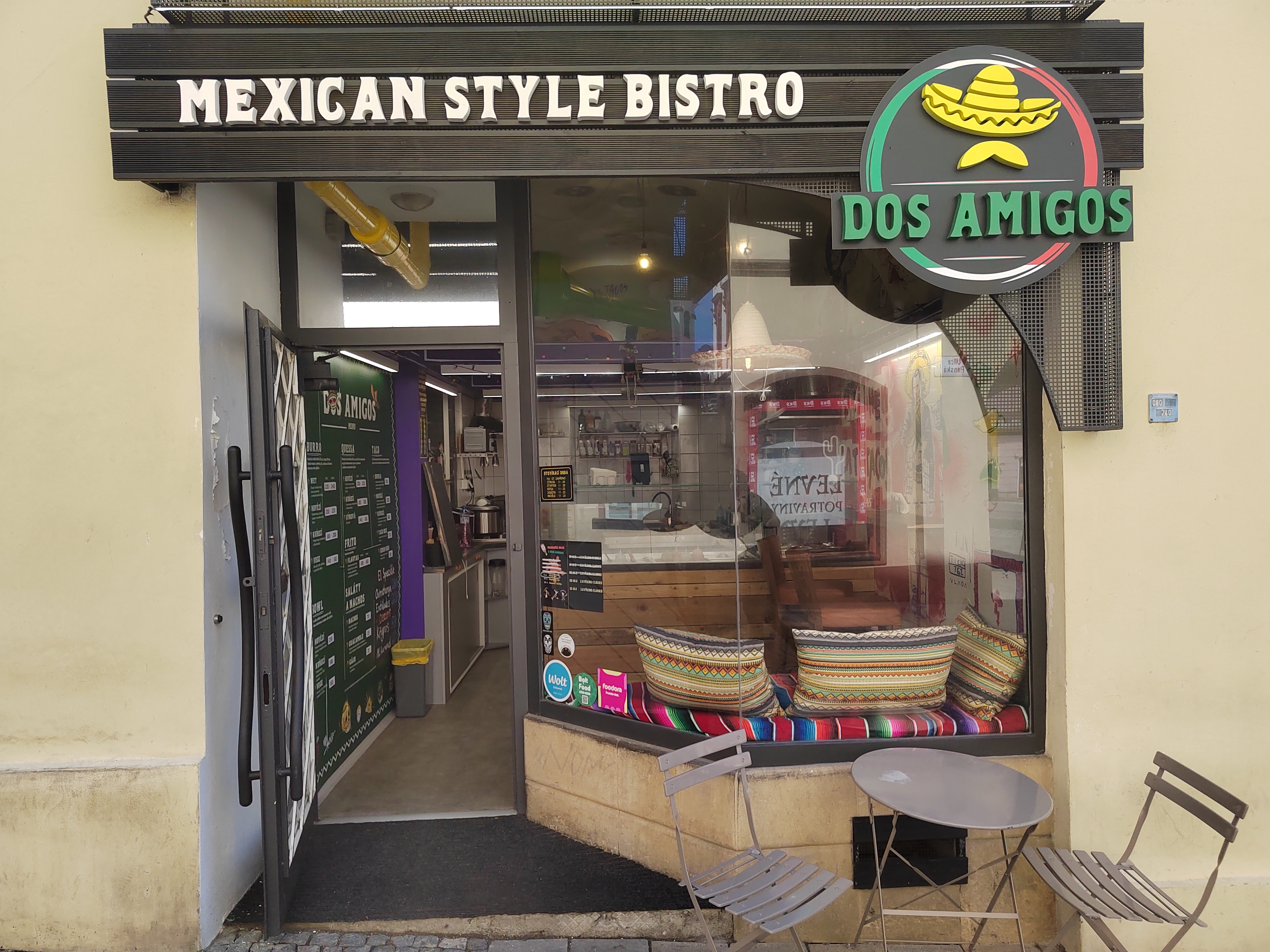 Dos Amigos - bistro