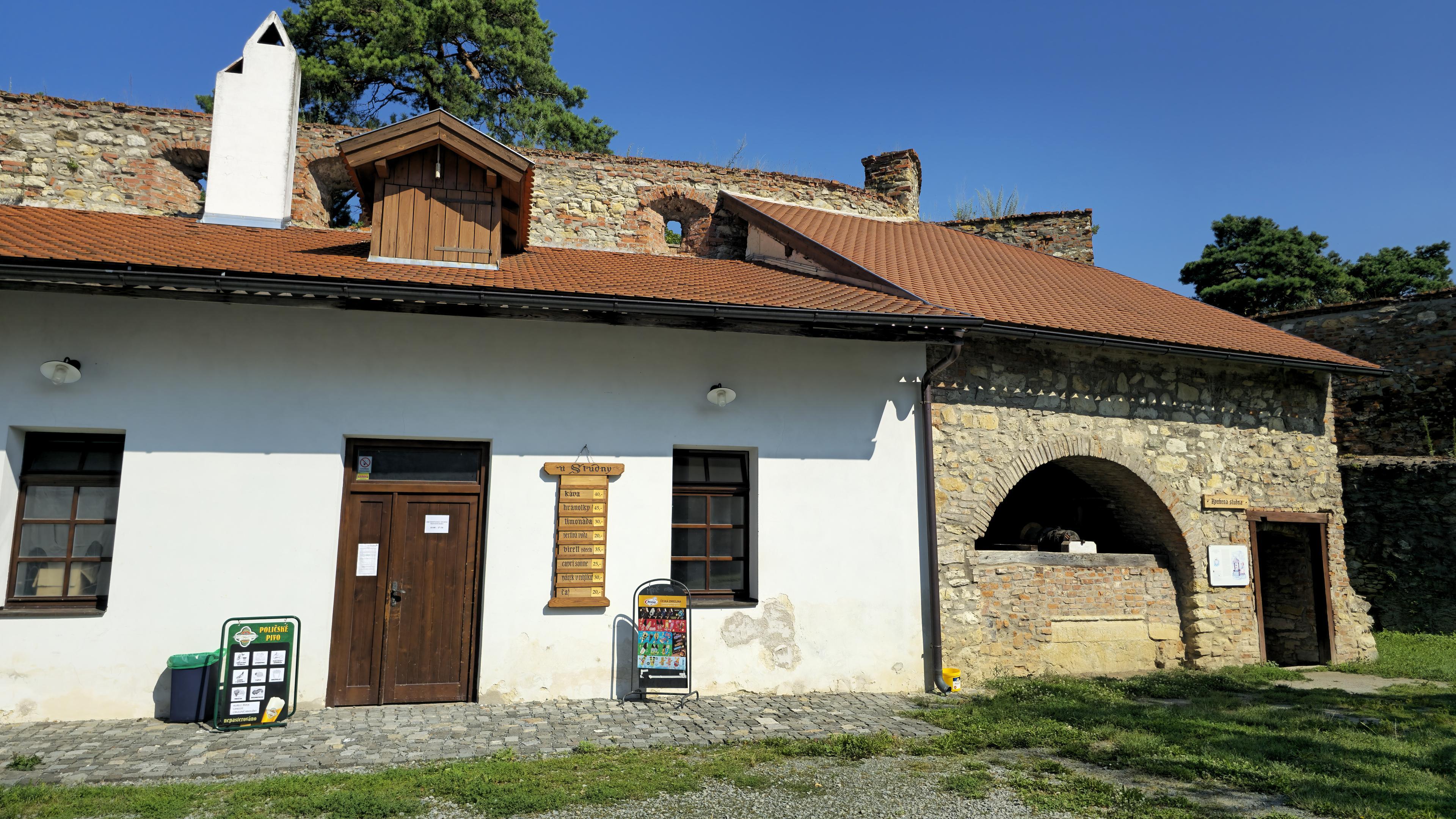 Občerstvení U studny foto 3