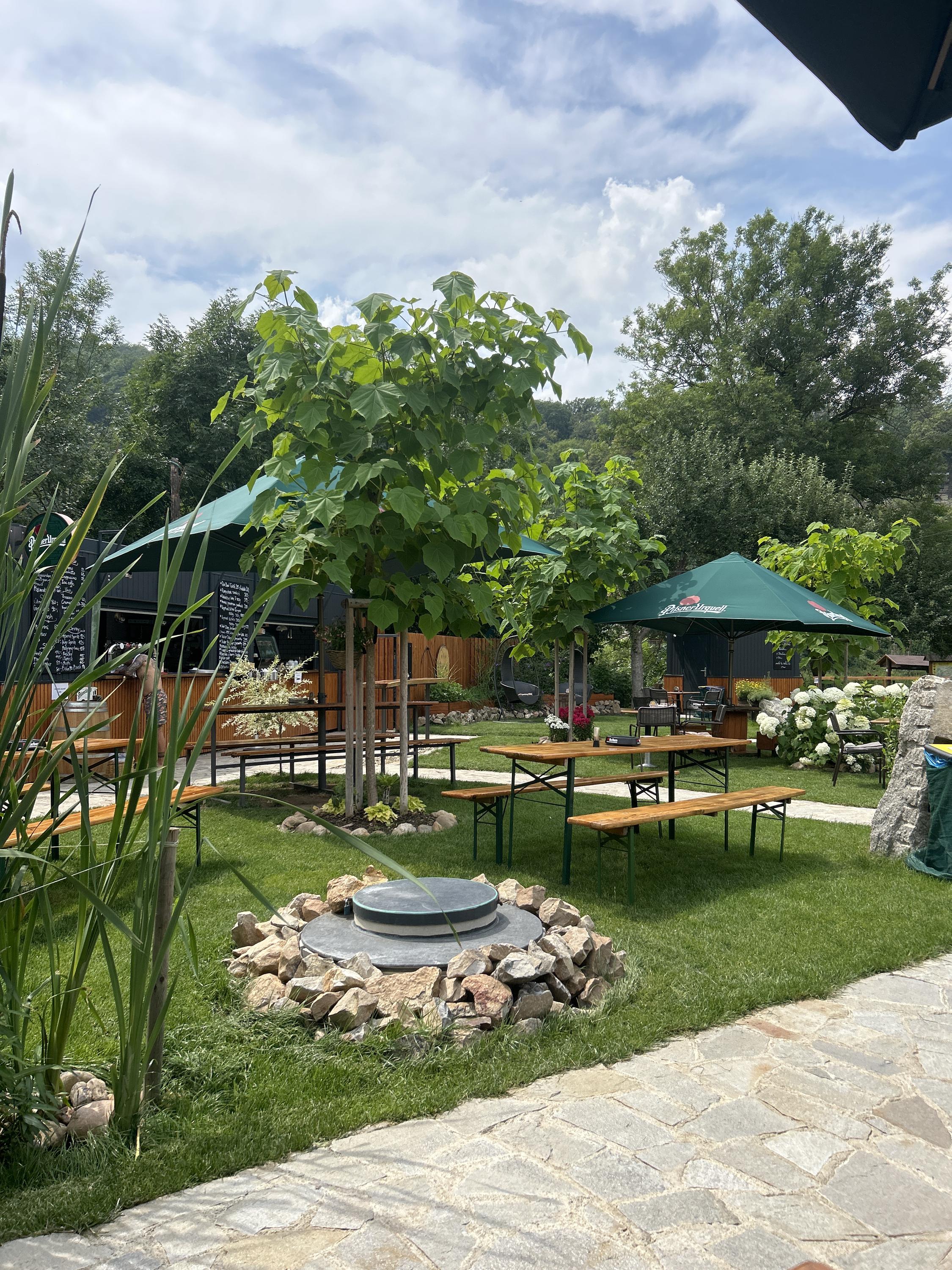 The Garden foto 2