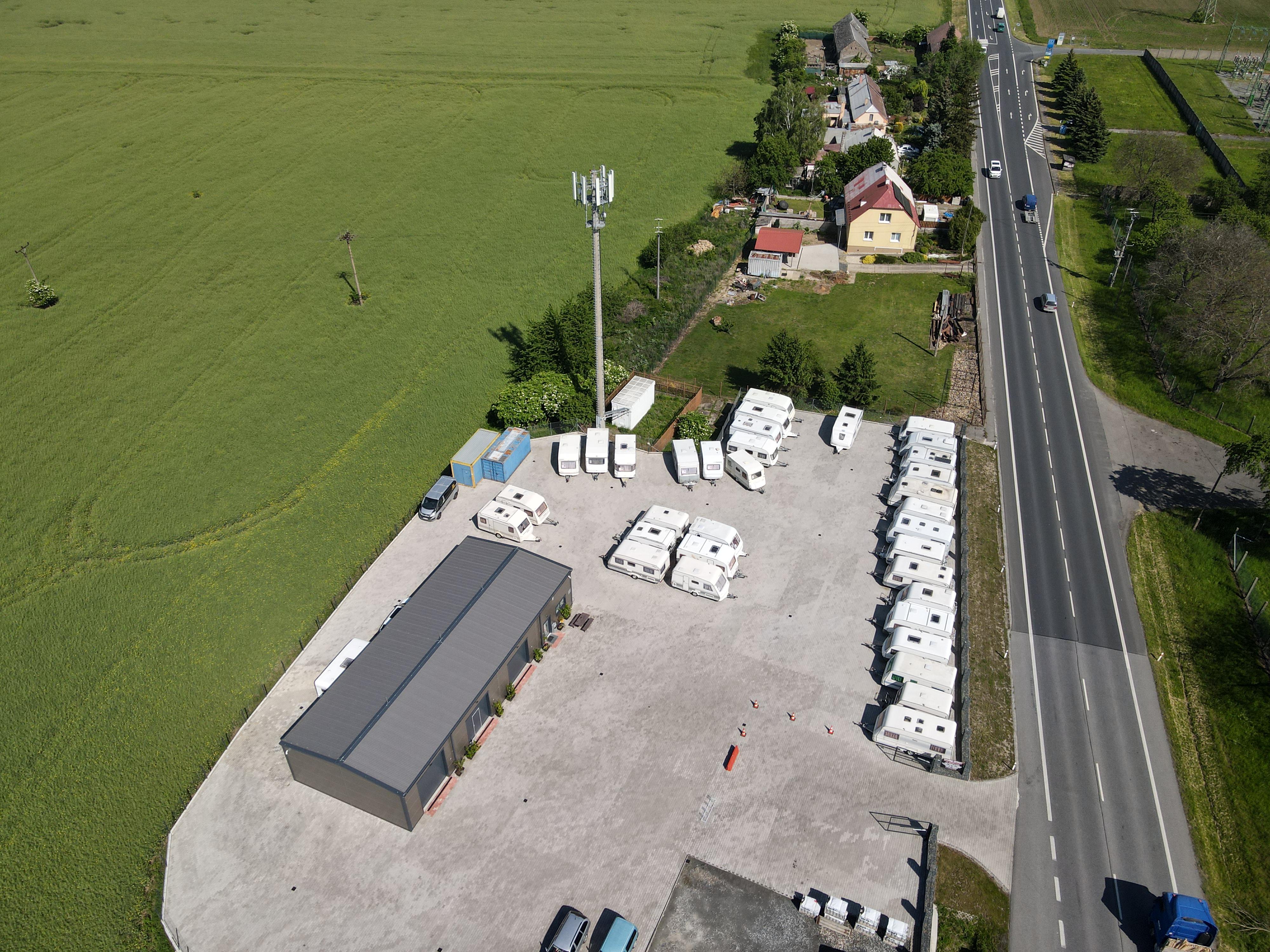 KARAVANYEU foto 3