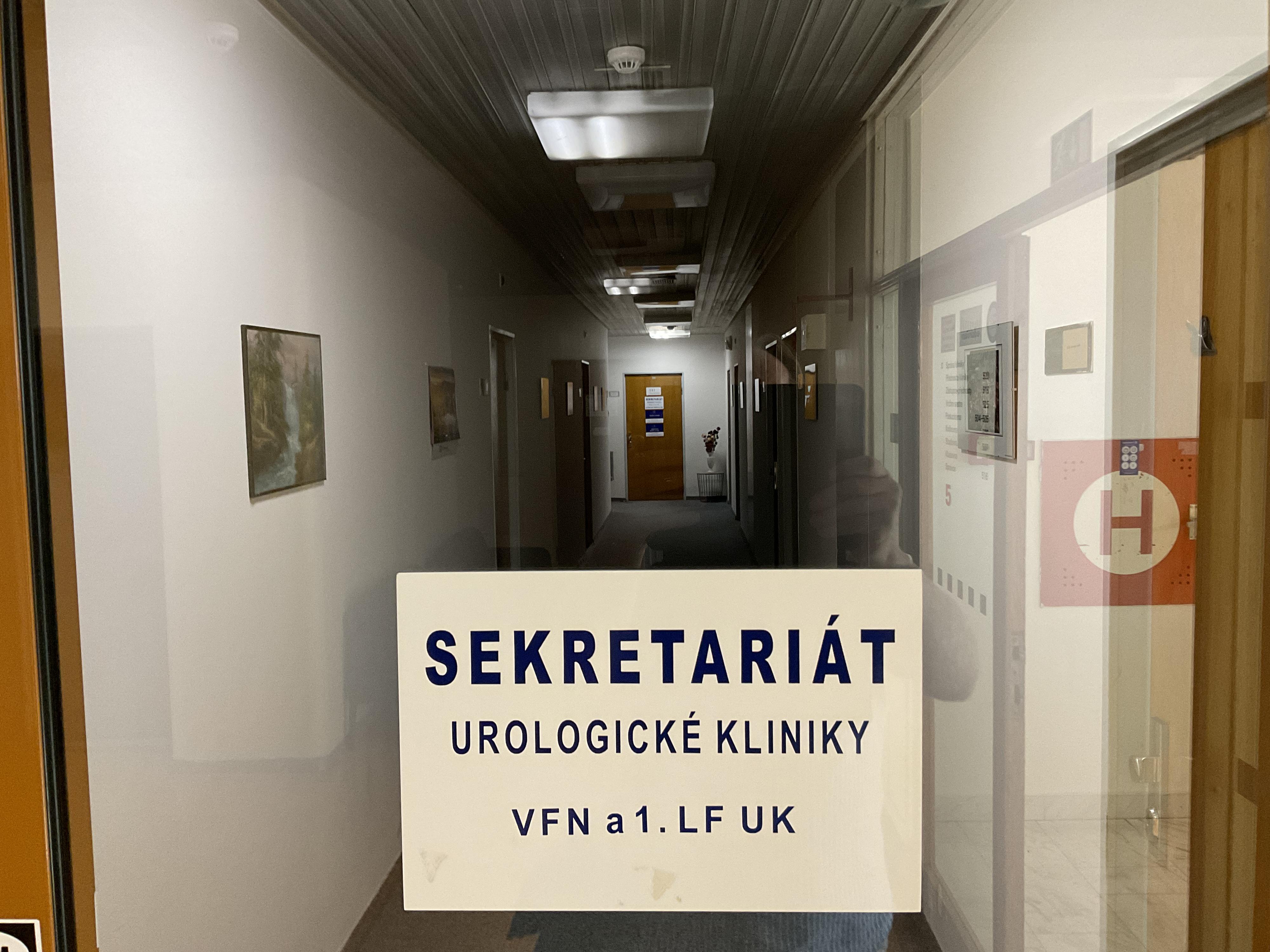 Urologická klinika VFN a 1. LF UK foto 2