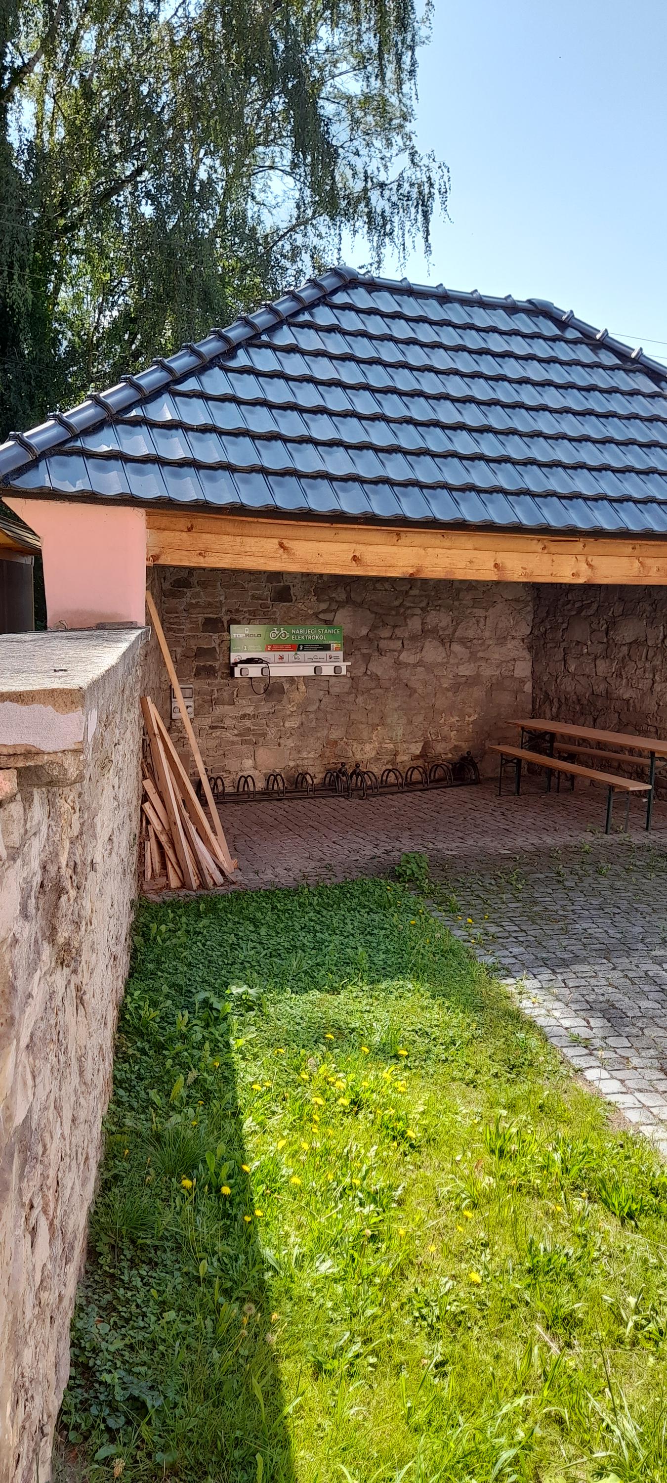 Nabíjecí stanice Hukvaldy foto 2