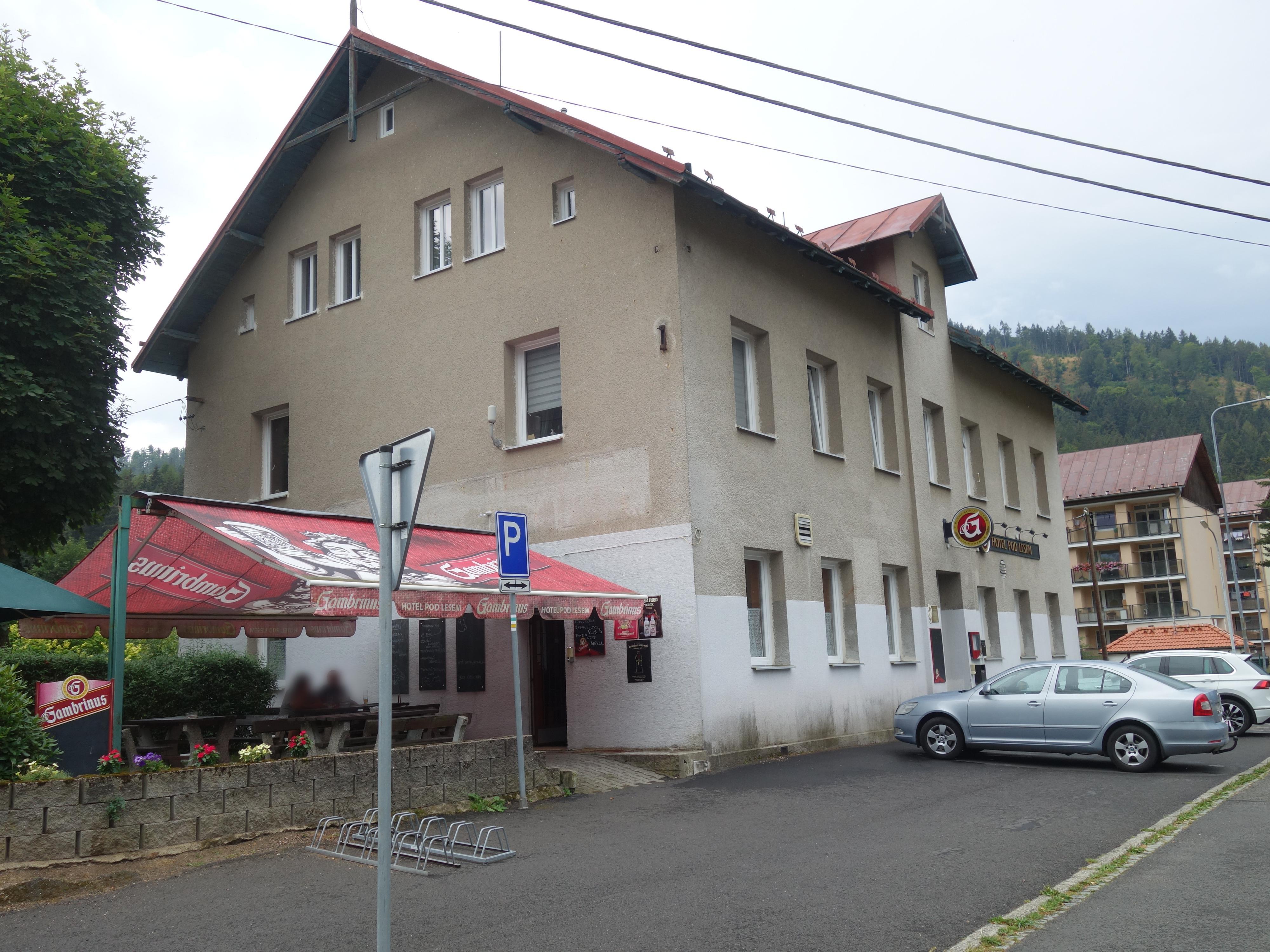 Restaurace Pod Lesem foto 4
