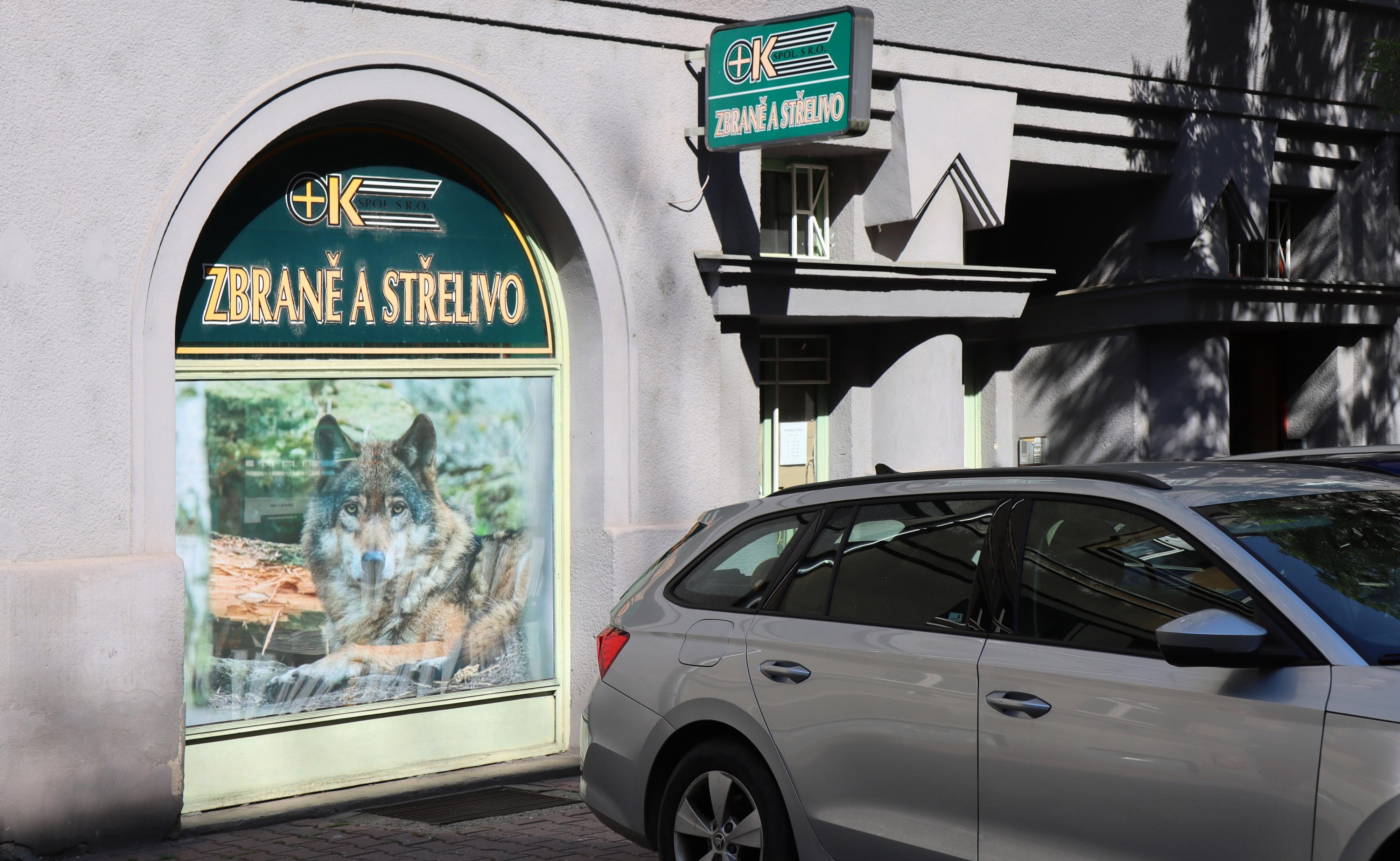 Zbraně a střelivo + K spol.