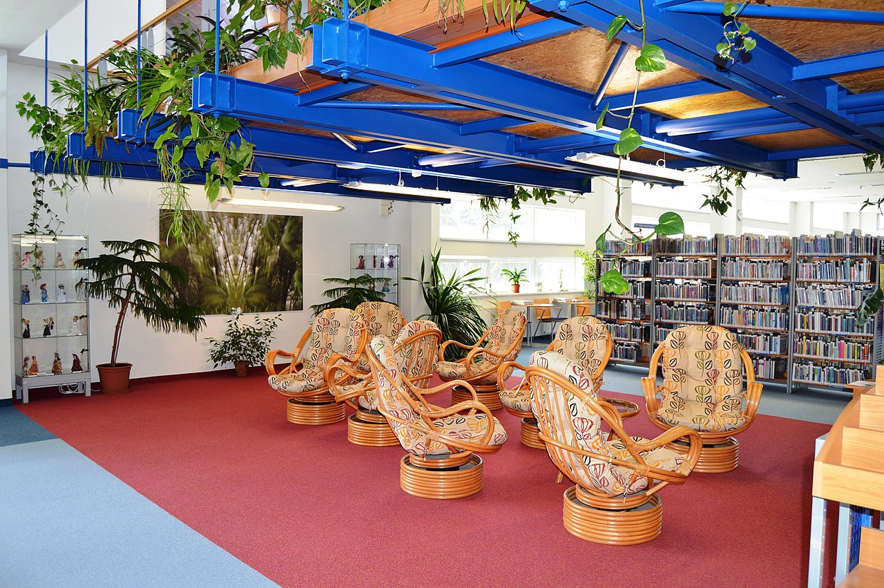 Krajská knihovna Karlovy Vary foto 5