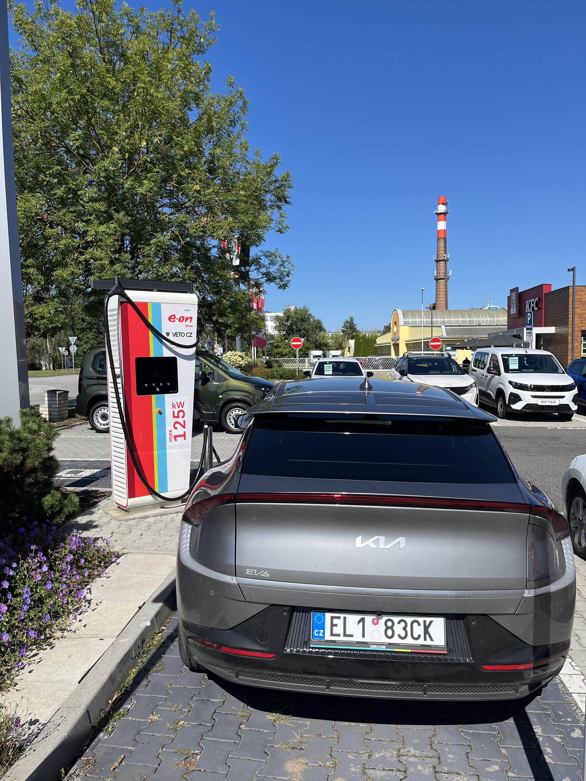 Dobíjecí stanice E.ON Drive foto 3