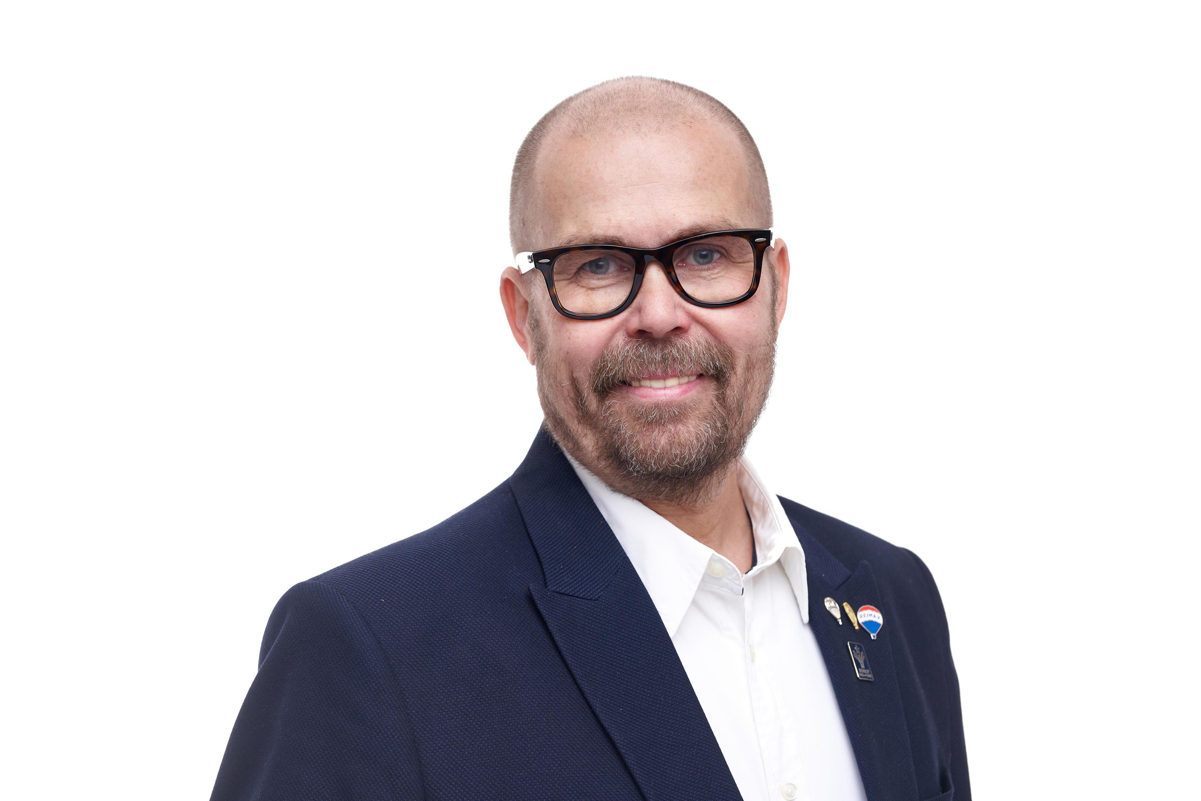 RE/MAX Gold - Radek Farkaš foto 1