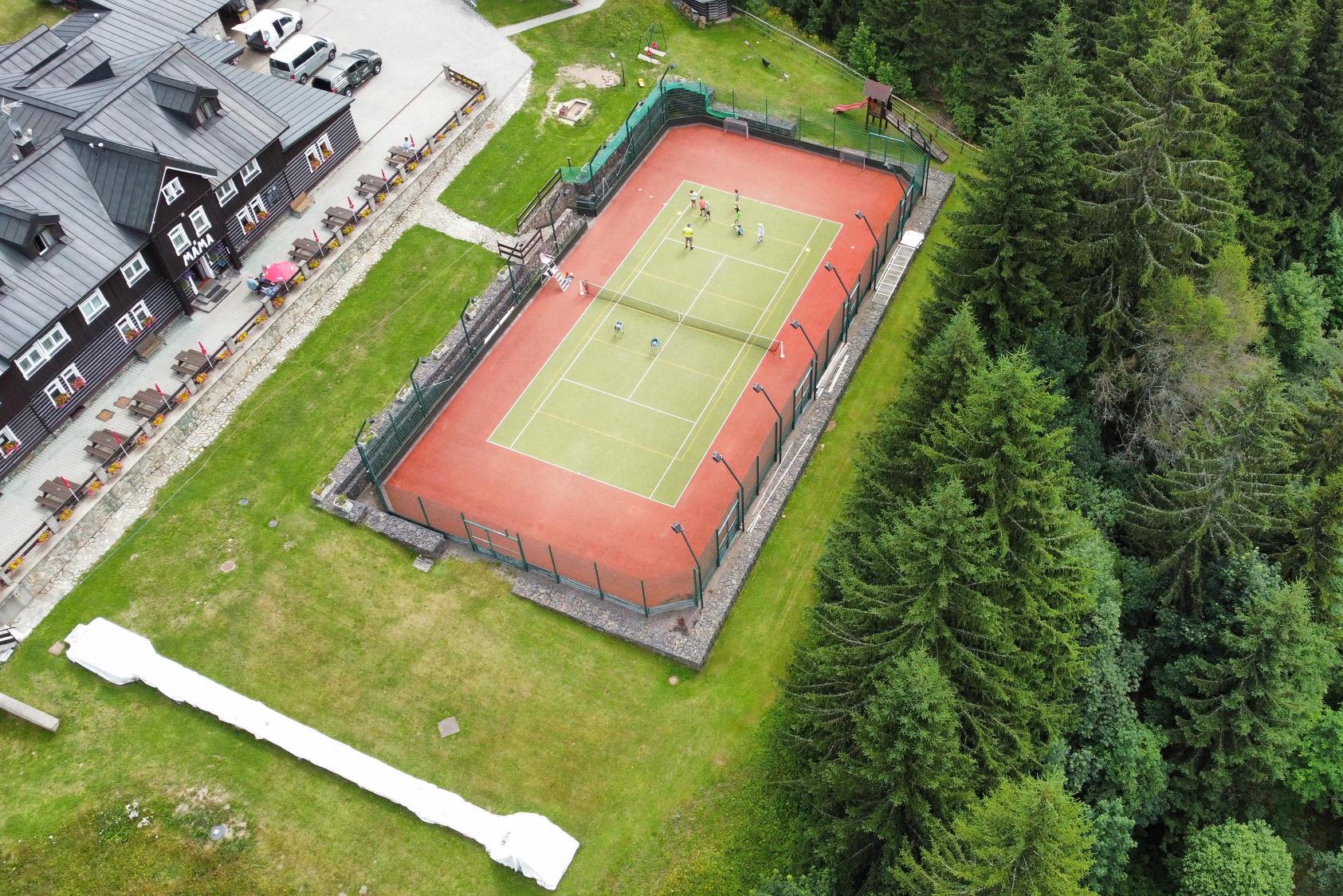 Tenis - Squash Bouda Máma