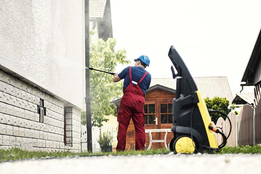 Čištění fasád rodinných domů