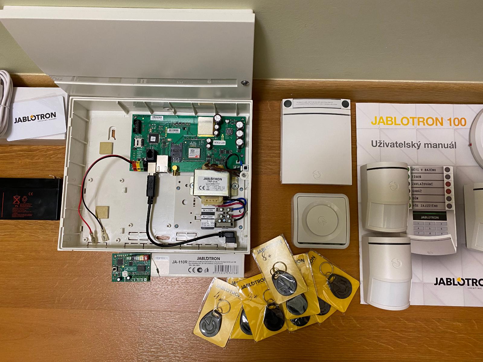 Elektroinstalace, EZS, CCTV, WiFi, EPS - Ondřej Plotycia foto 3