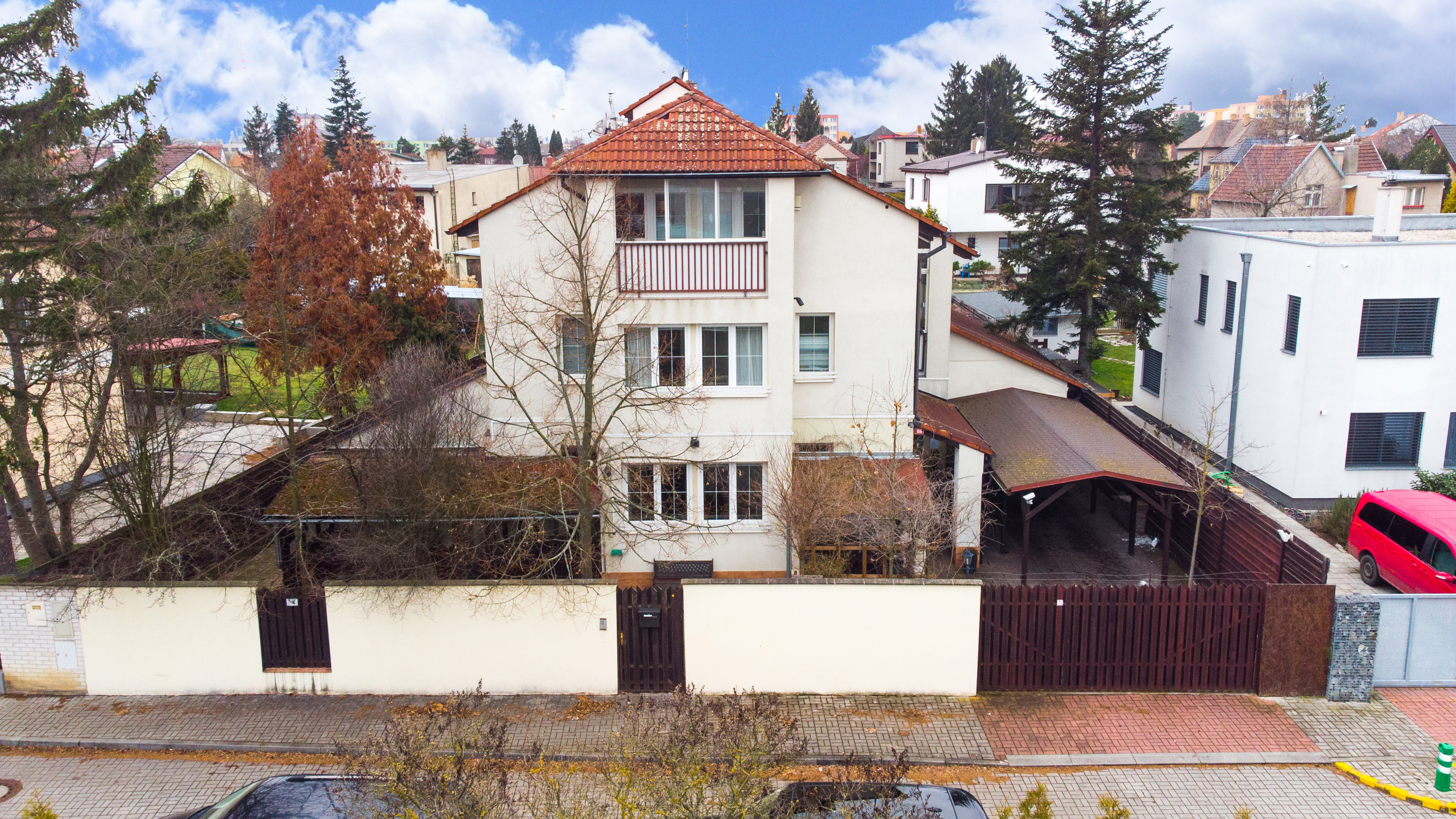 Realitní makléřka Ing. Dagmar Sobotková foto 4