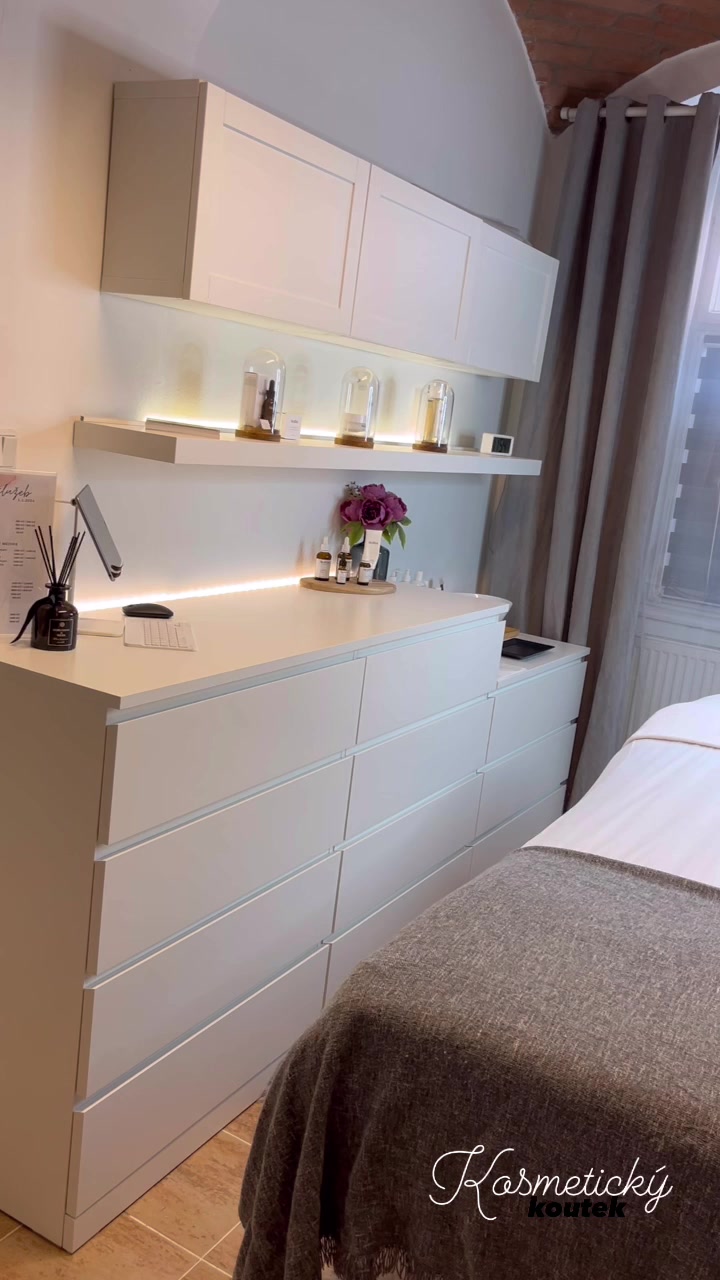 Markéta Molčanová - kosmetický salón foto 2 (náhled videa)
