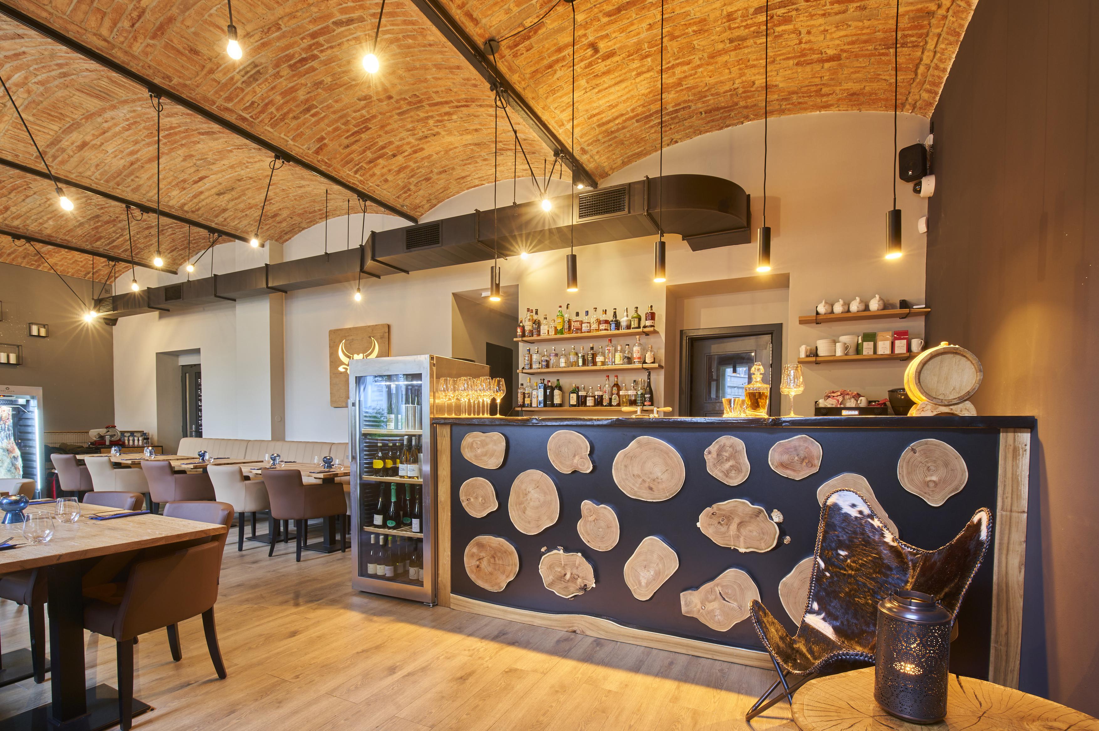 Wood & Steak - Steakhouse