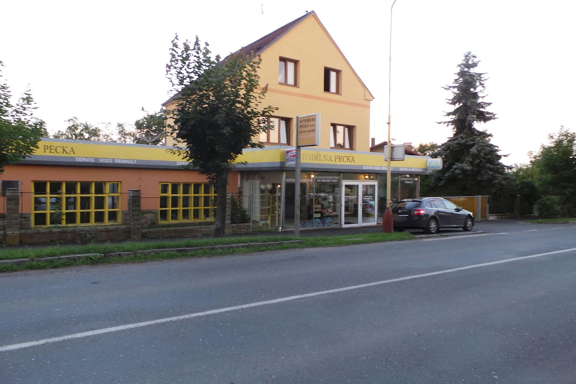 Autodílna Pecka Dobříš foto 3