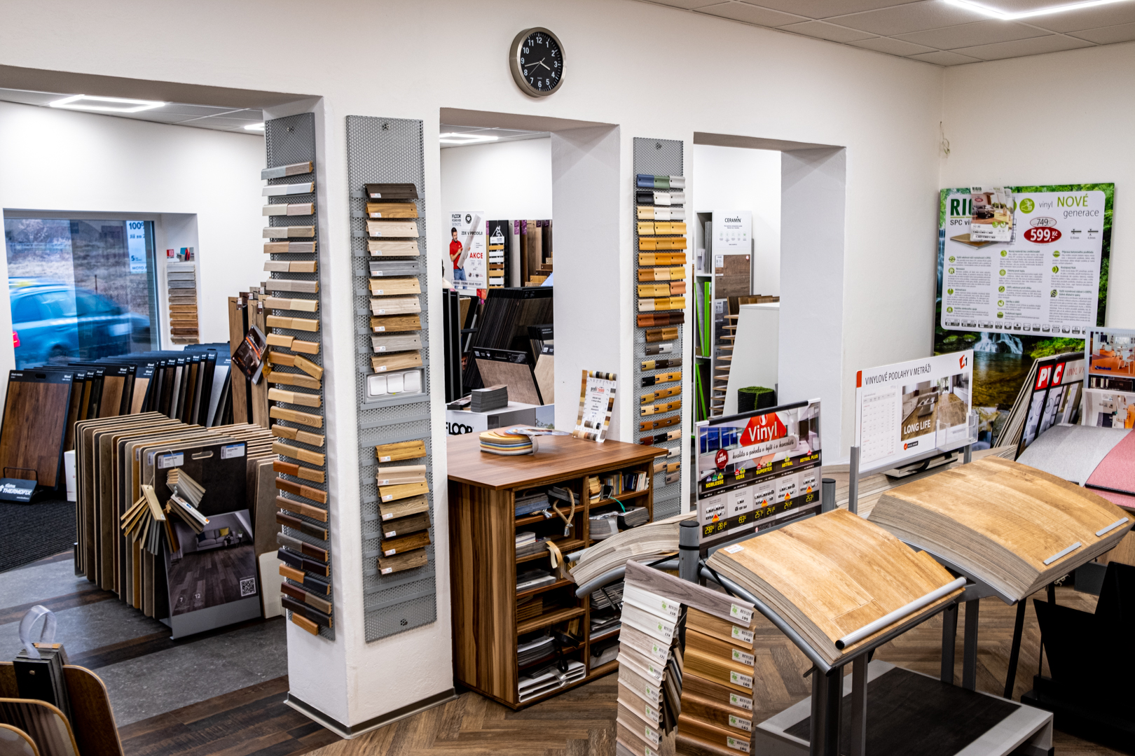 PODLAHY POKER foto 6