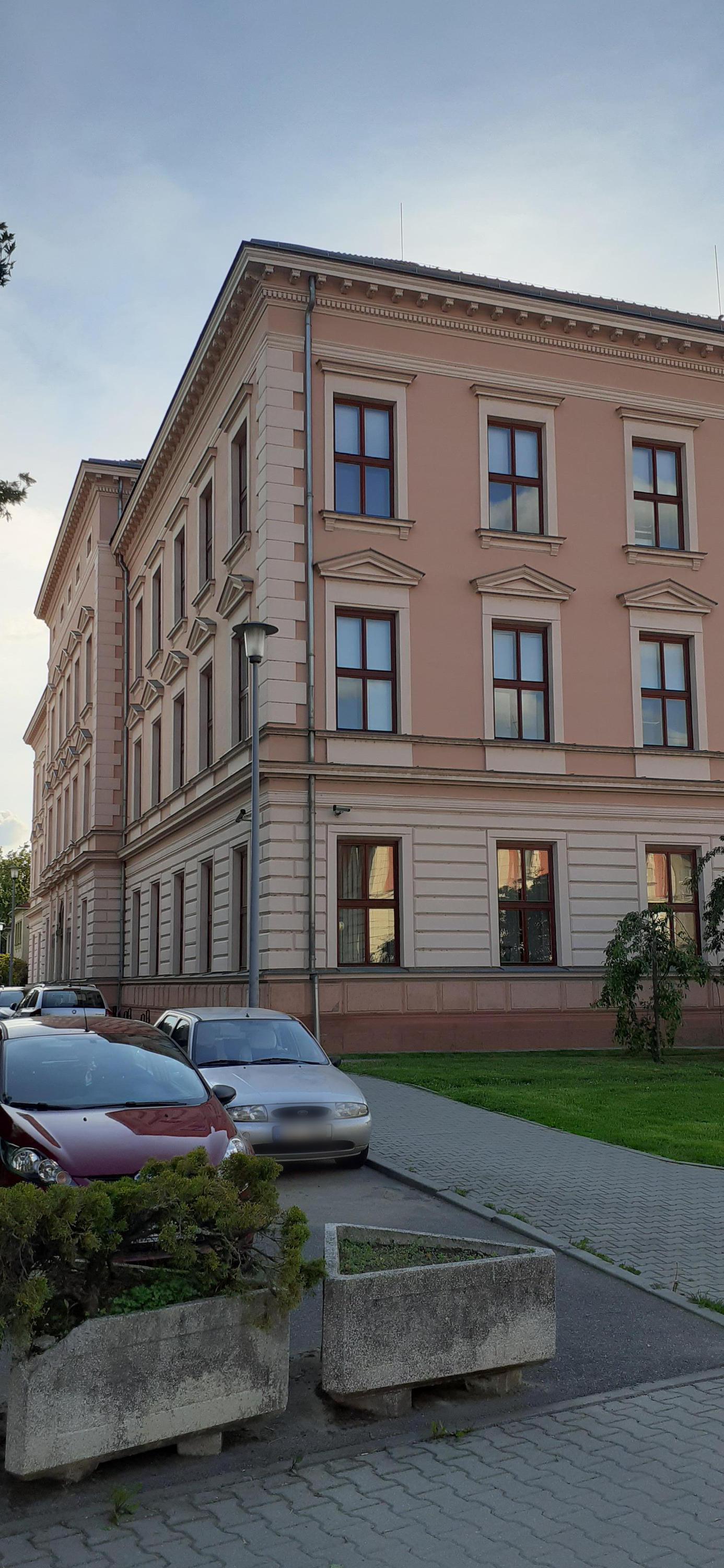 Gymnázium Františka Palackého Valašské Meziříčí foto 4