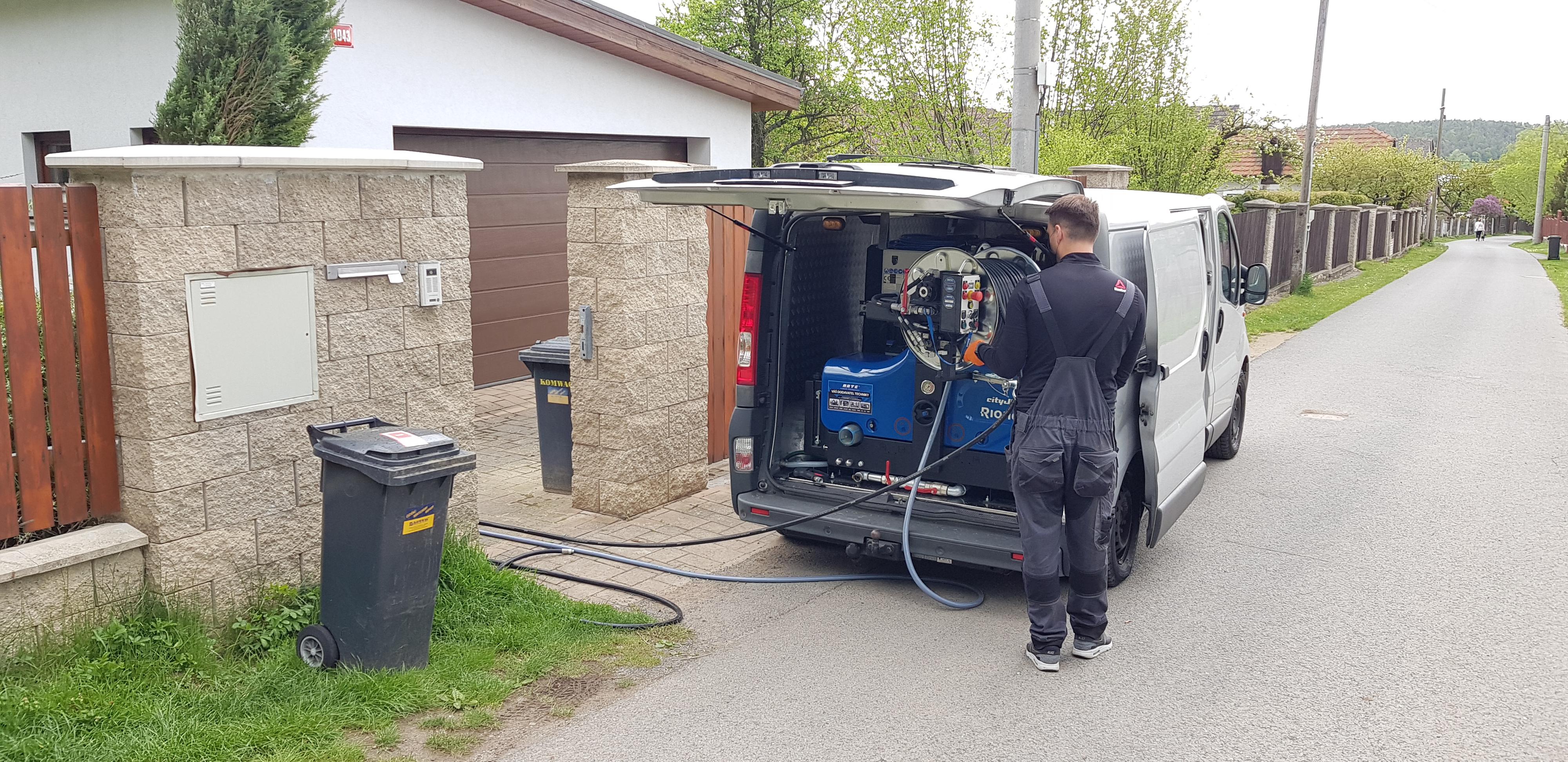 Donerios s.r.o. - Čištění kanalizace 24/7 foto 4