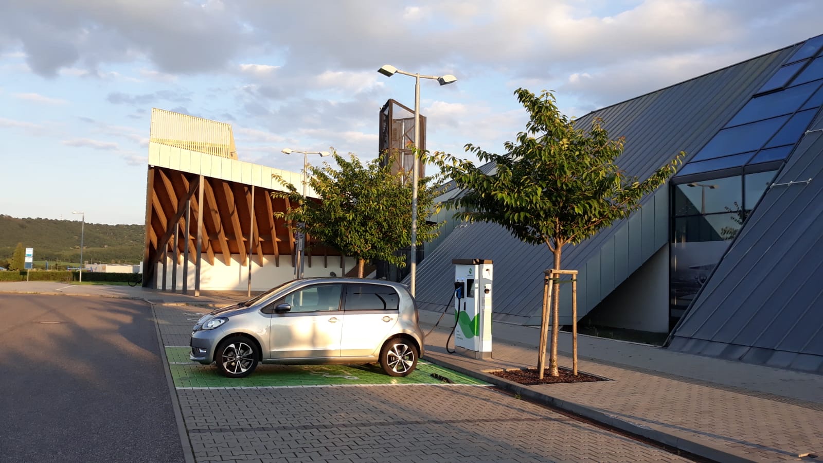 ŠKO-ENERGO, s.r.o. - Nabíjecí stanice foto 4