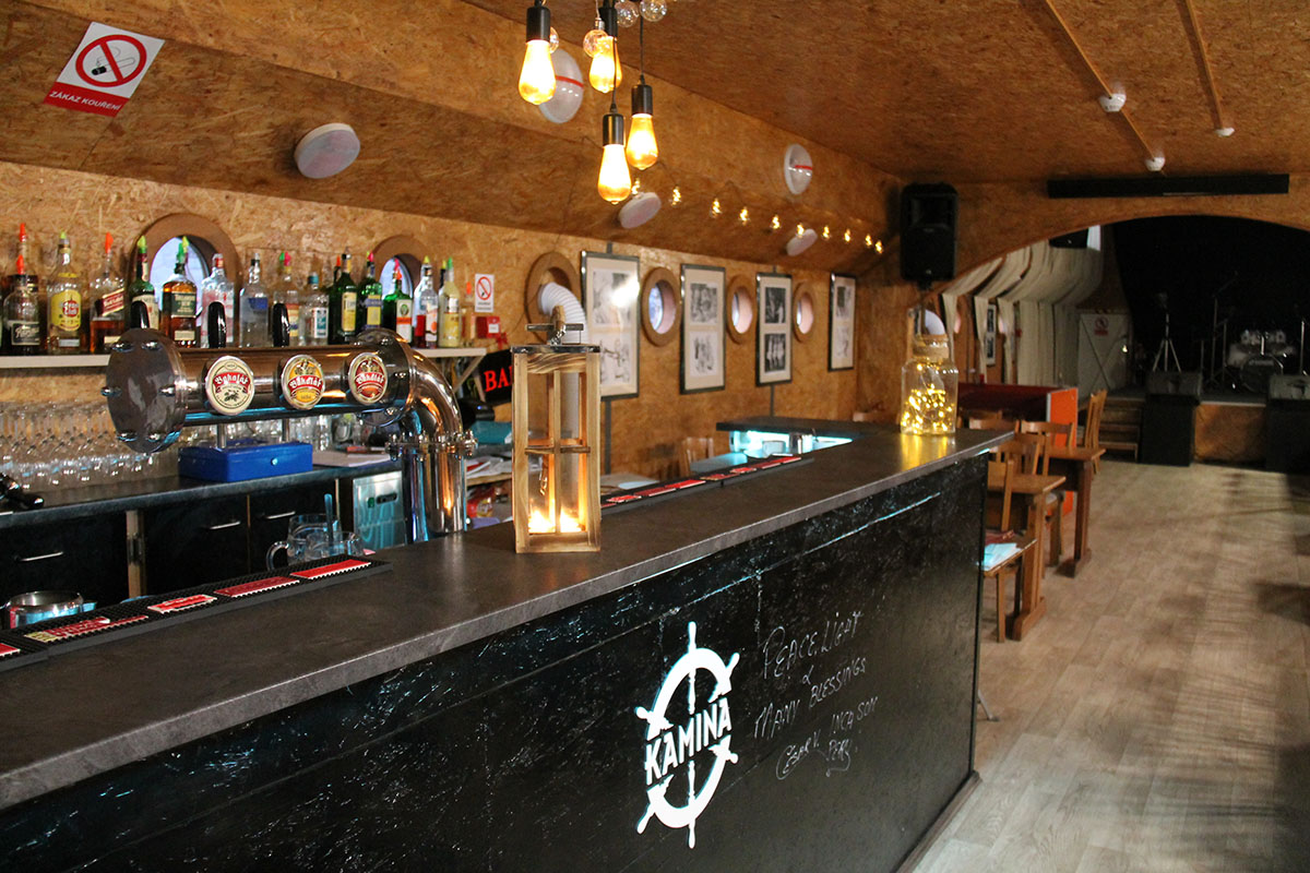 Kamina Boat Music klub