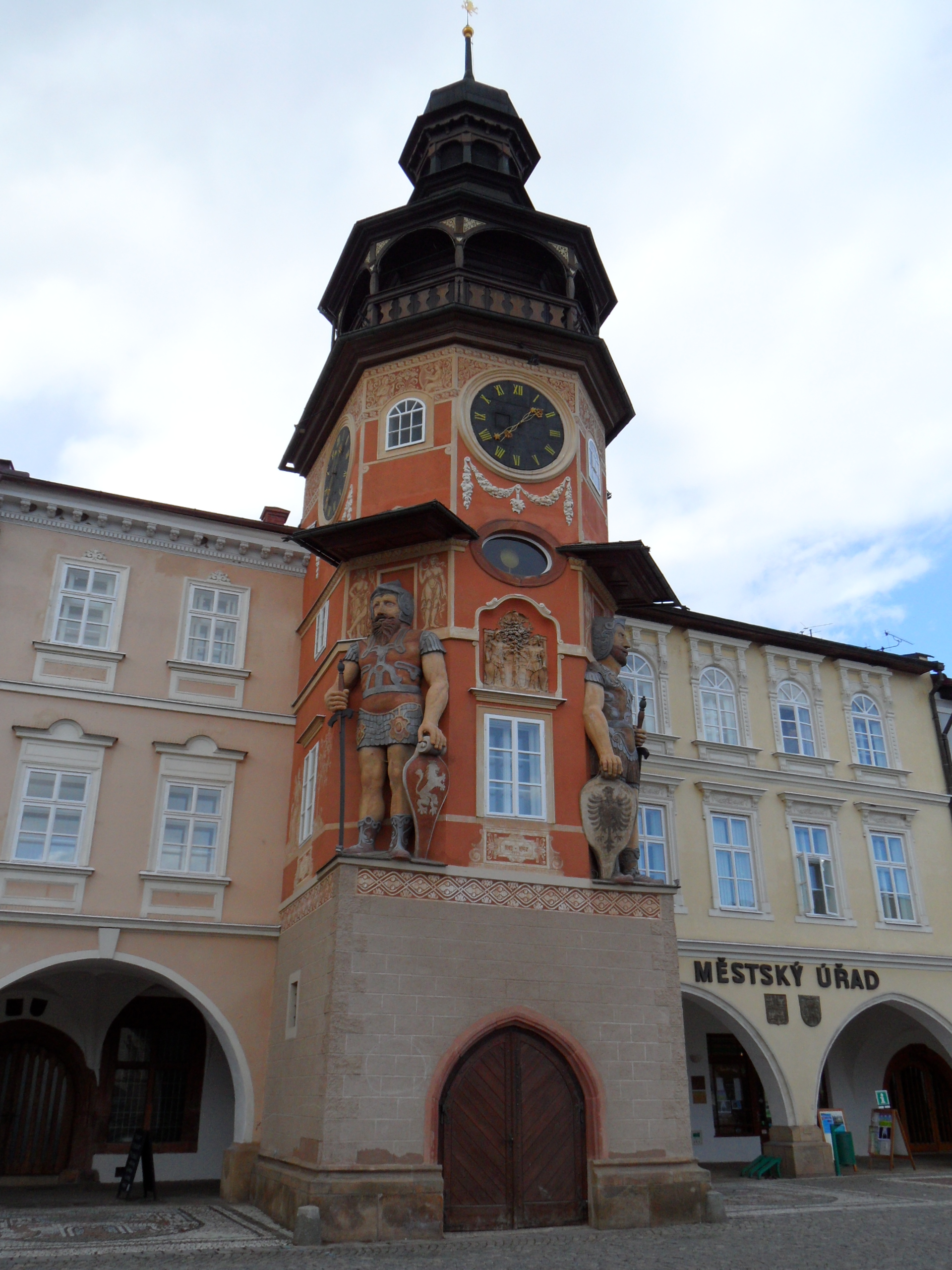 Hostinné - městský úřad foto 6