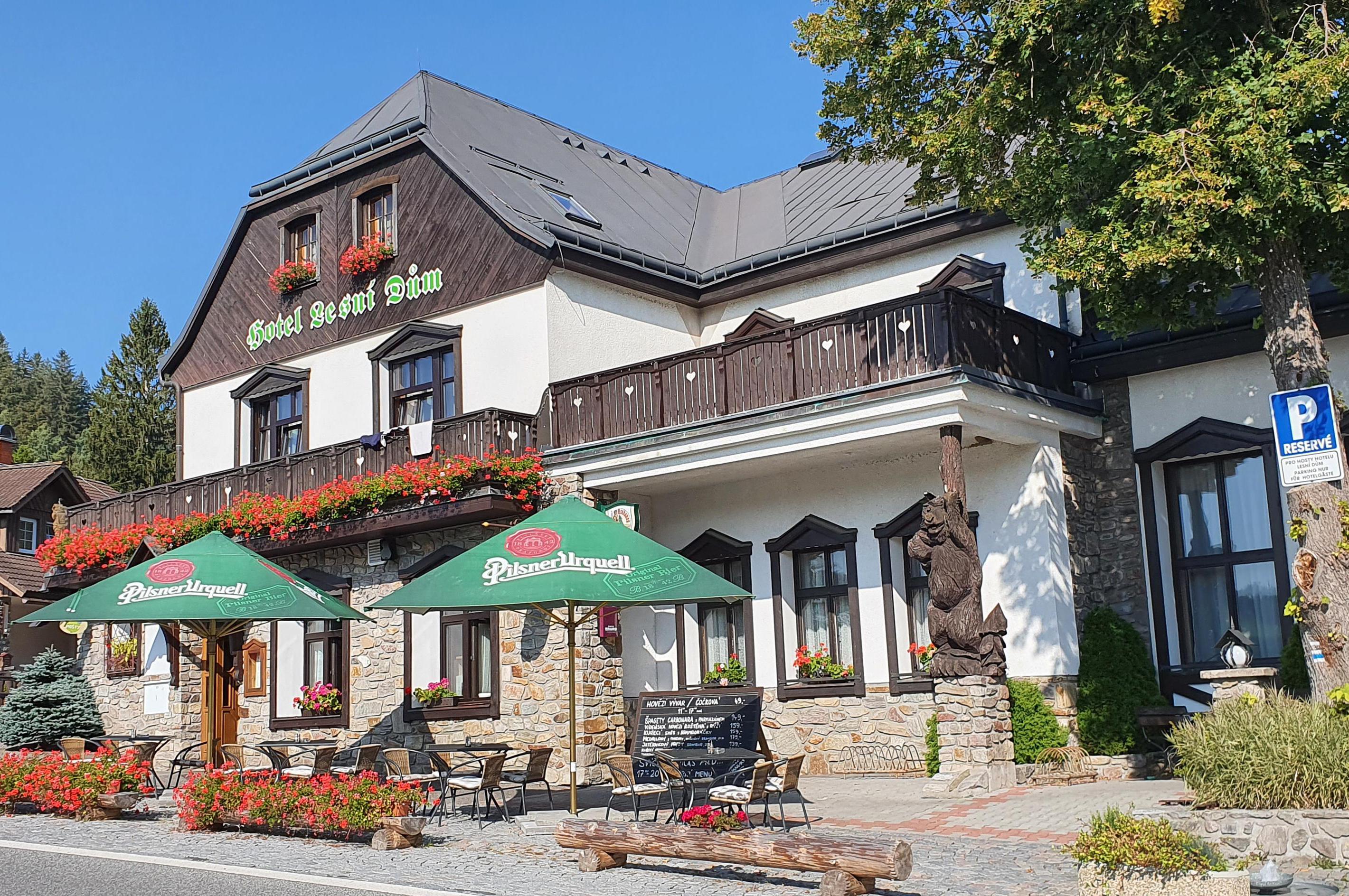 Restaurace Lesní dům