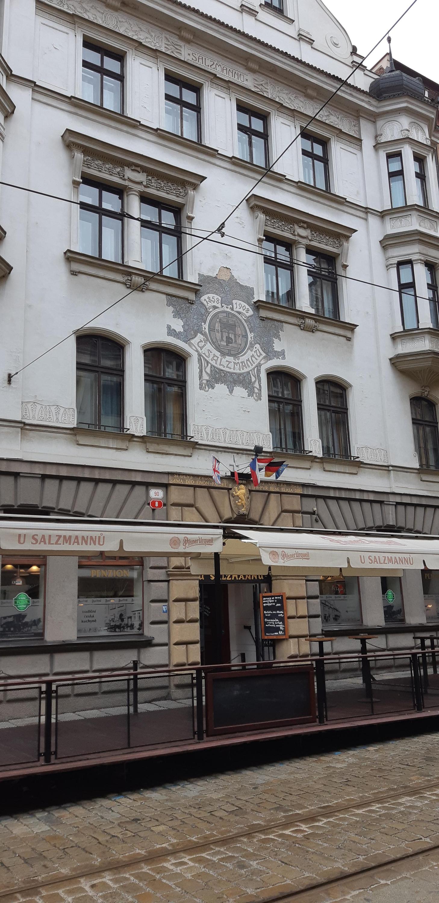 Restaurace a Hotel U Salzmannů foto 6