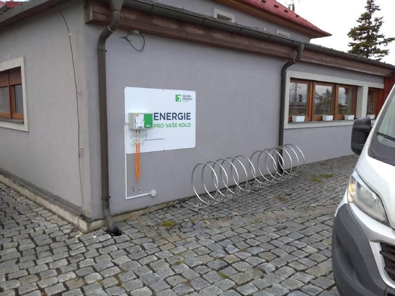 Nabíjecí stanice Vzdělávací a rekreační centrum Lesná, o.p.s. foto 6