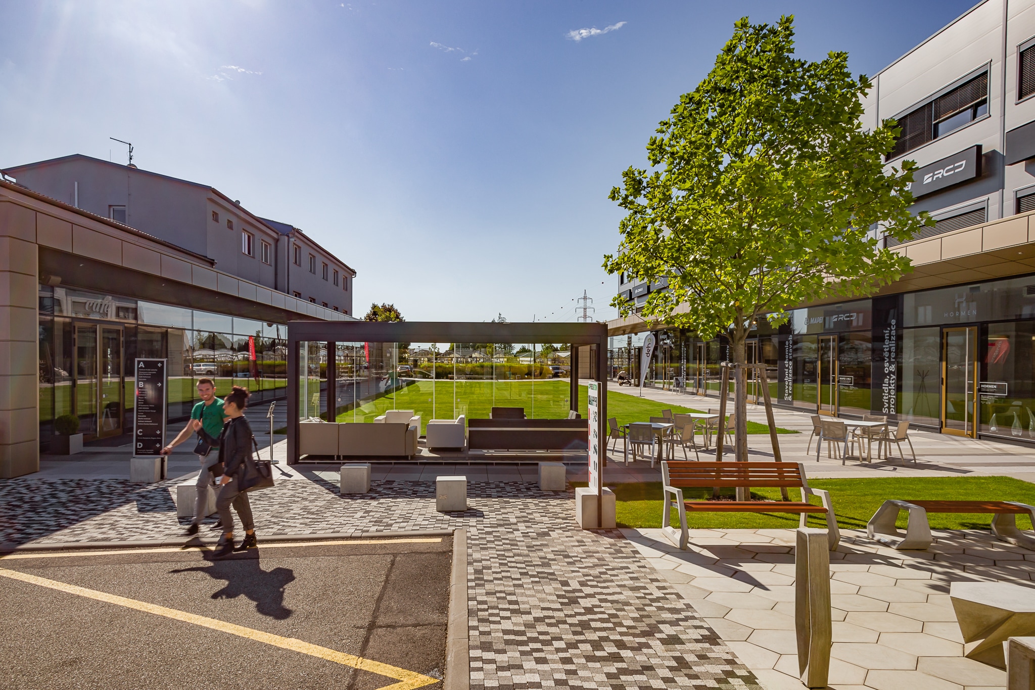Centrum bydlení a designu Kaštanová foto 3