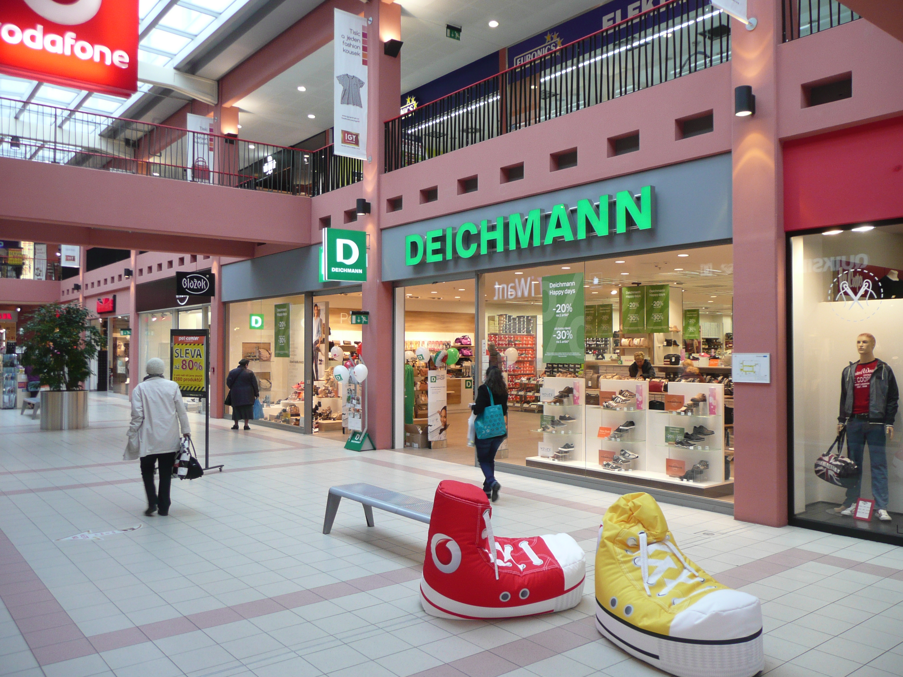 DEICHMANN foto 2