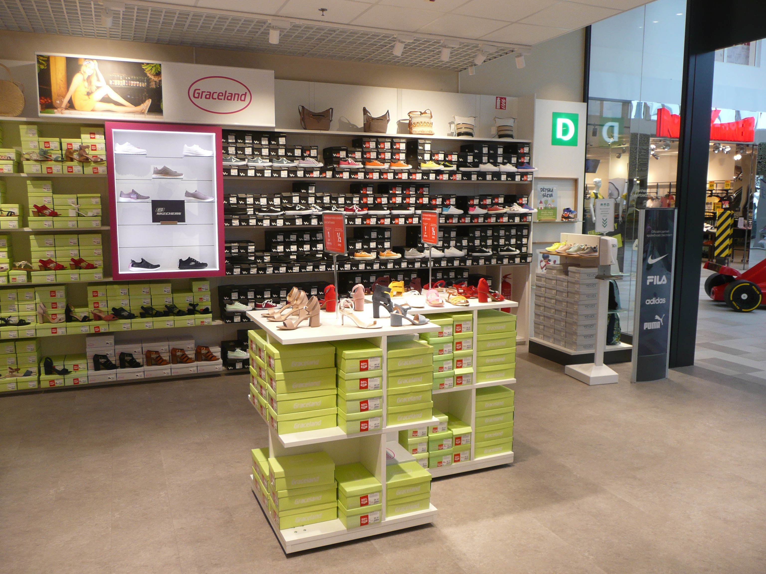 DEICHMANN foto 6