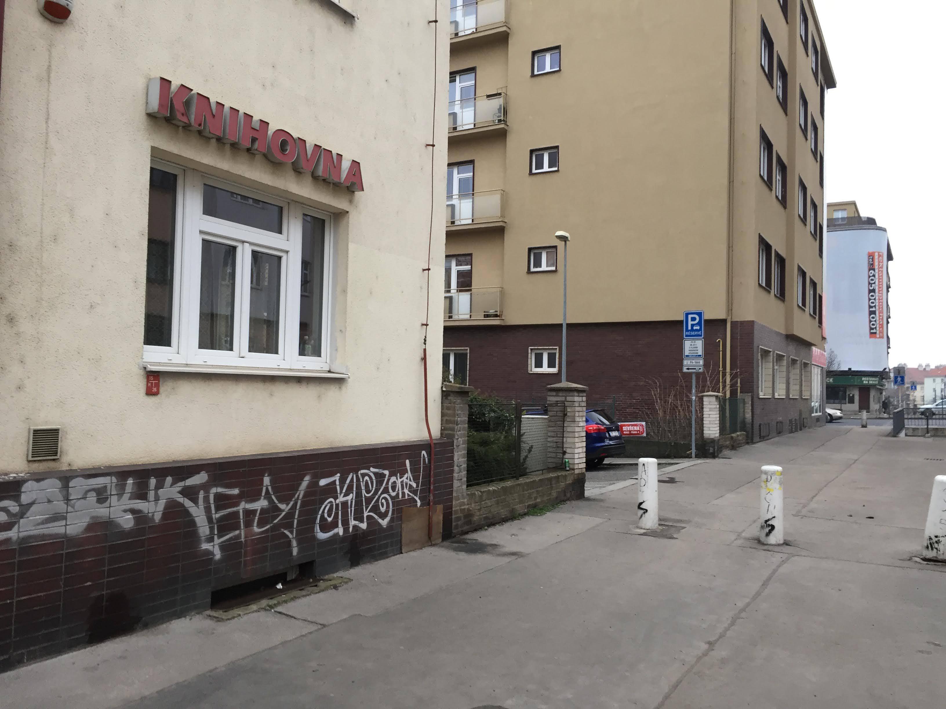 Městská knihovna v Praze - Pankrác foto 2