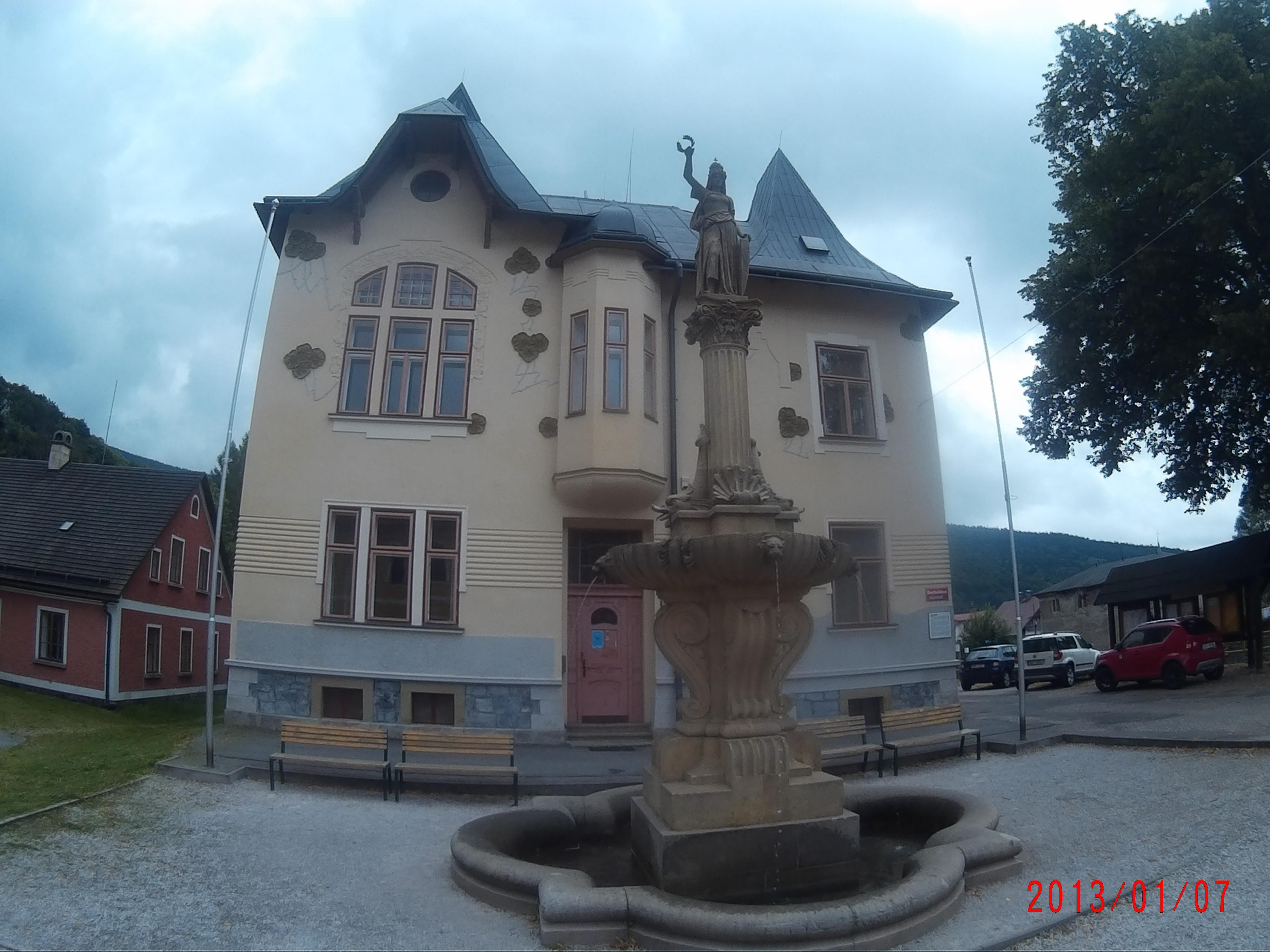 Horní Maršov - obecní úřad foto 3