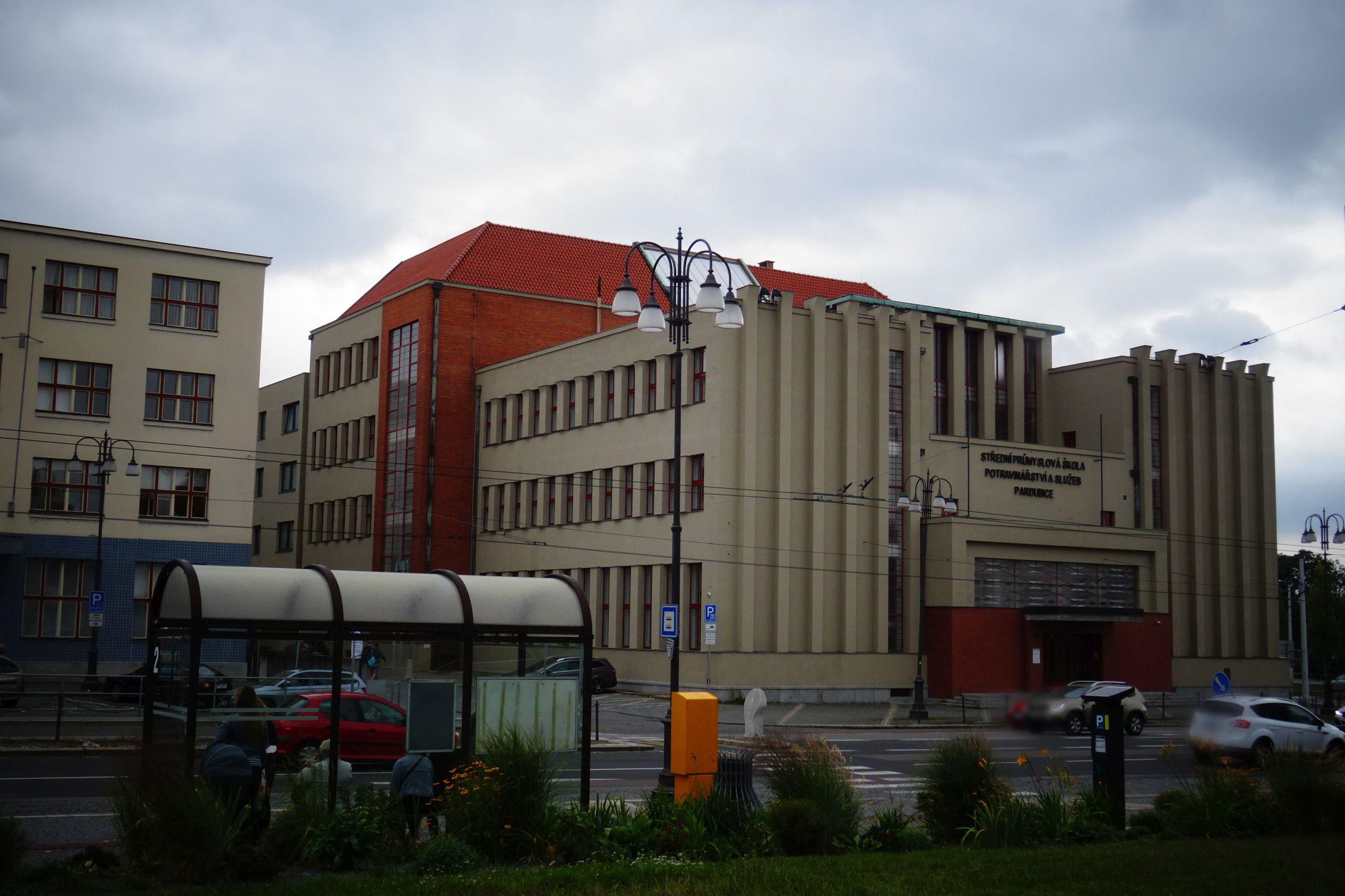 Střední průmyslová škola potravinářství a služeb Pardubice foto 6