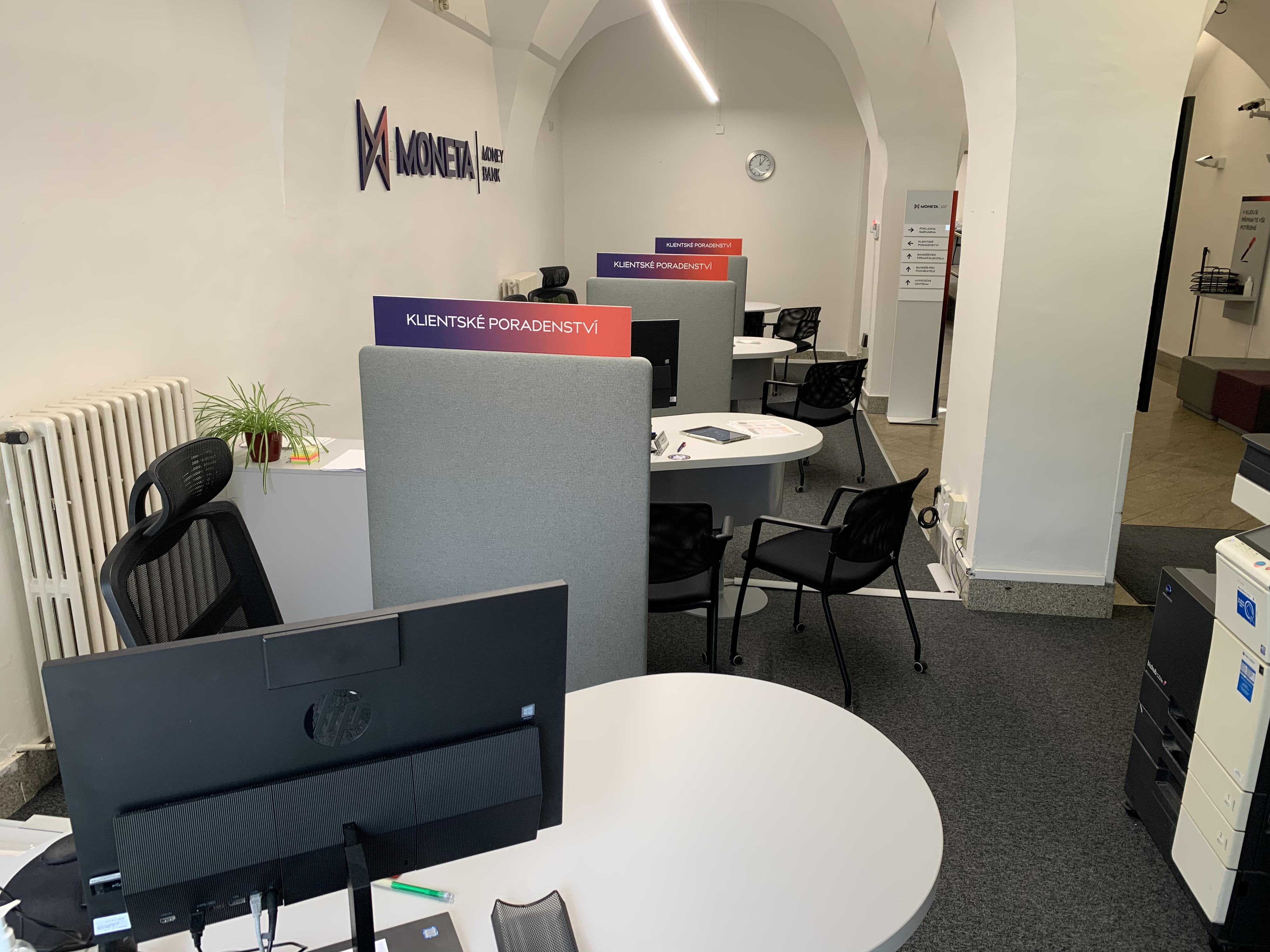 MONETA Money Bank foto 4